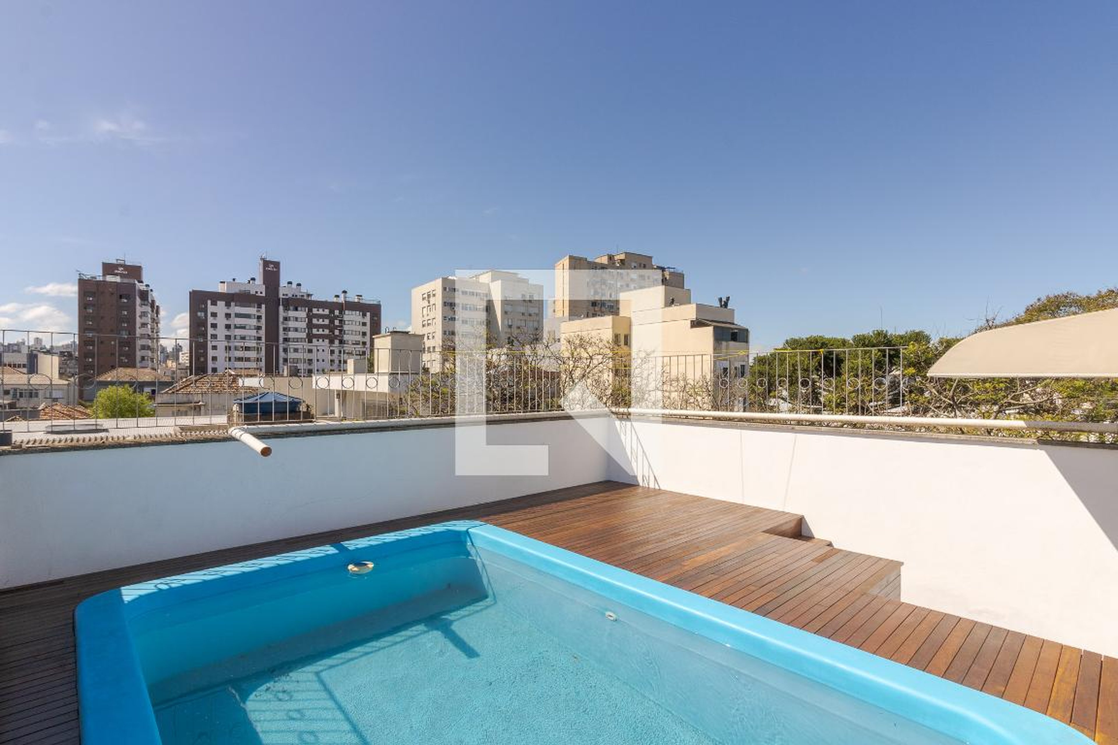 Piscina - Edifício Deise