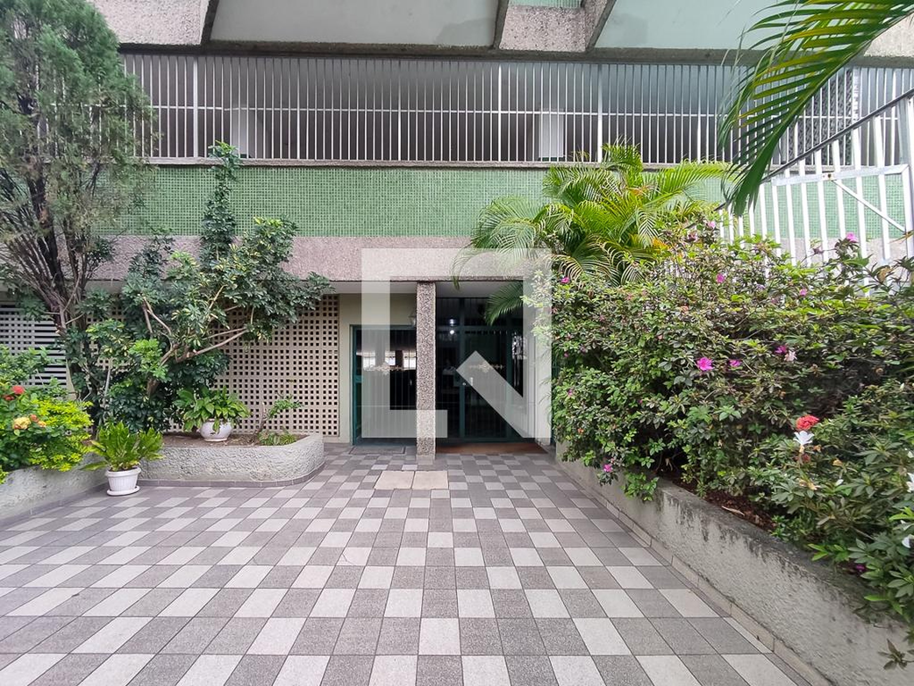 Fachada do Prédio Edifício Mangacha da Vila