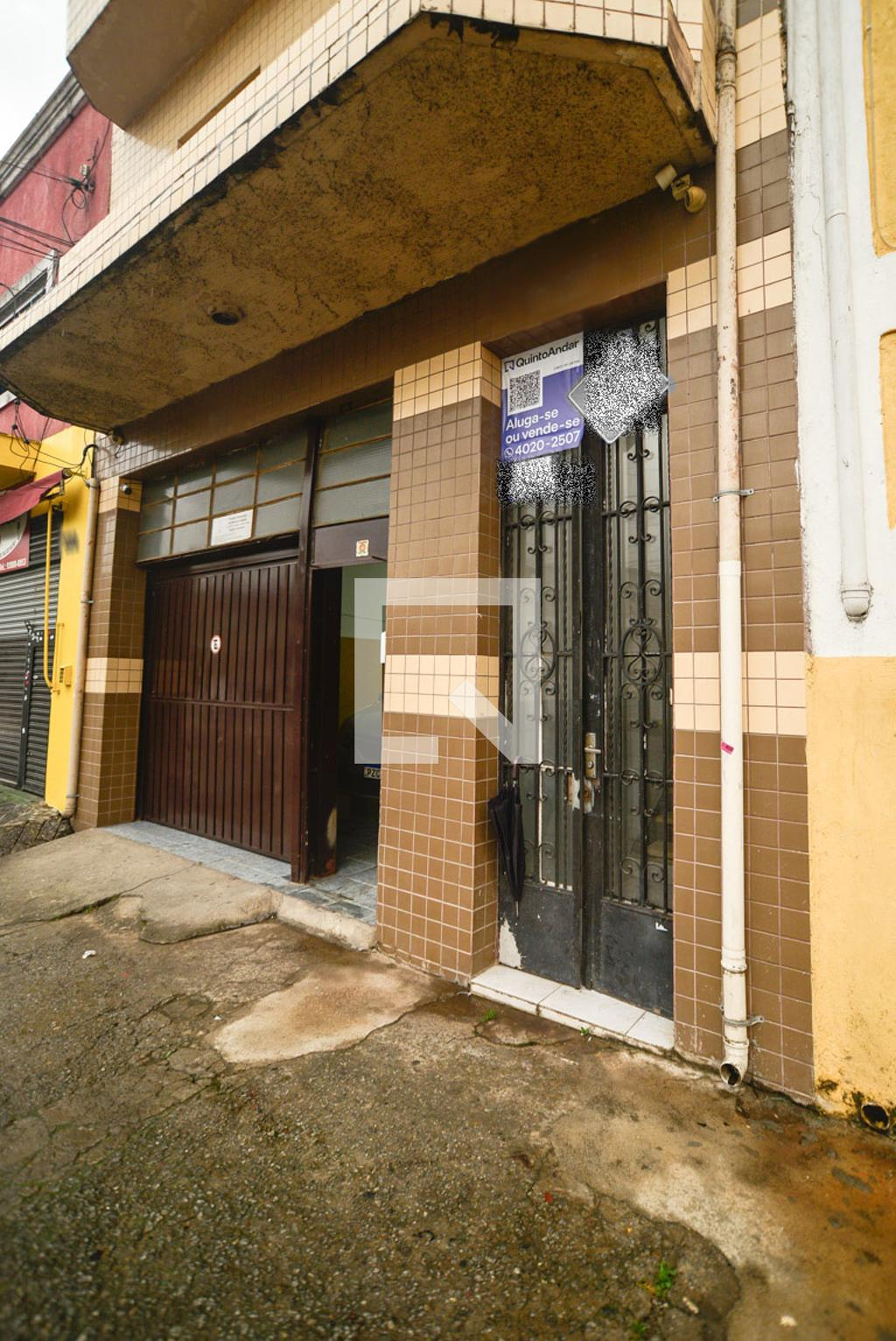 Fachada Condomínio em Rua Serra da Bocaina, 525