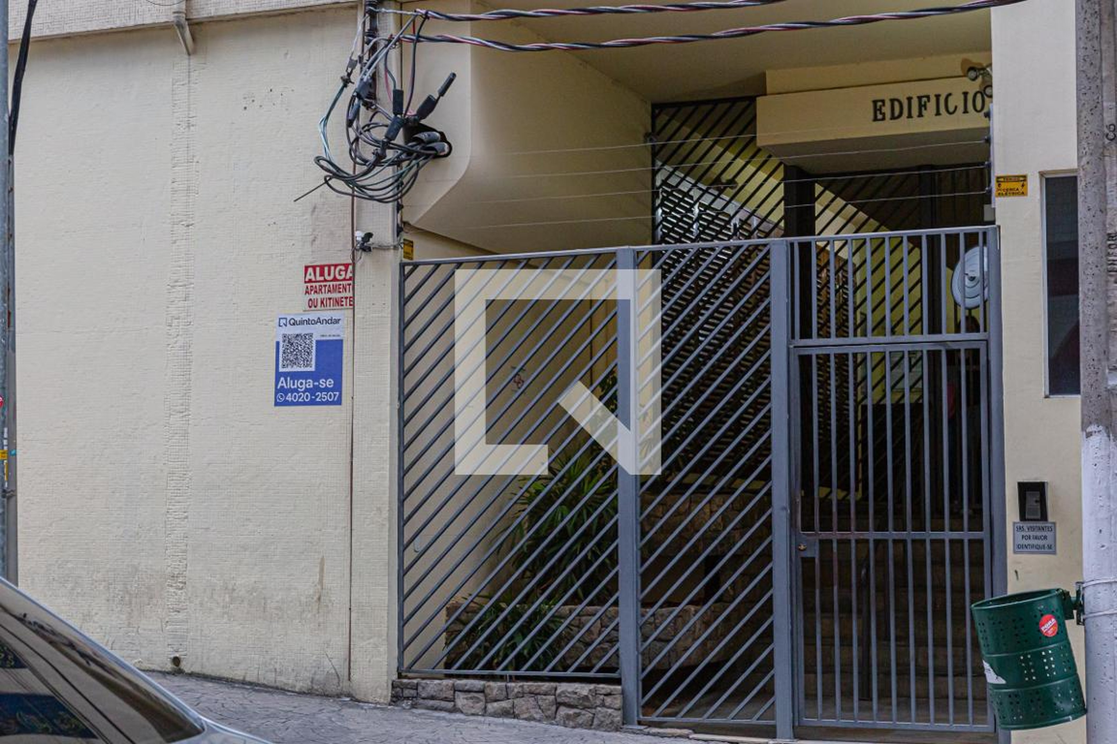 Fachada do Condomínio Edificio Caiua