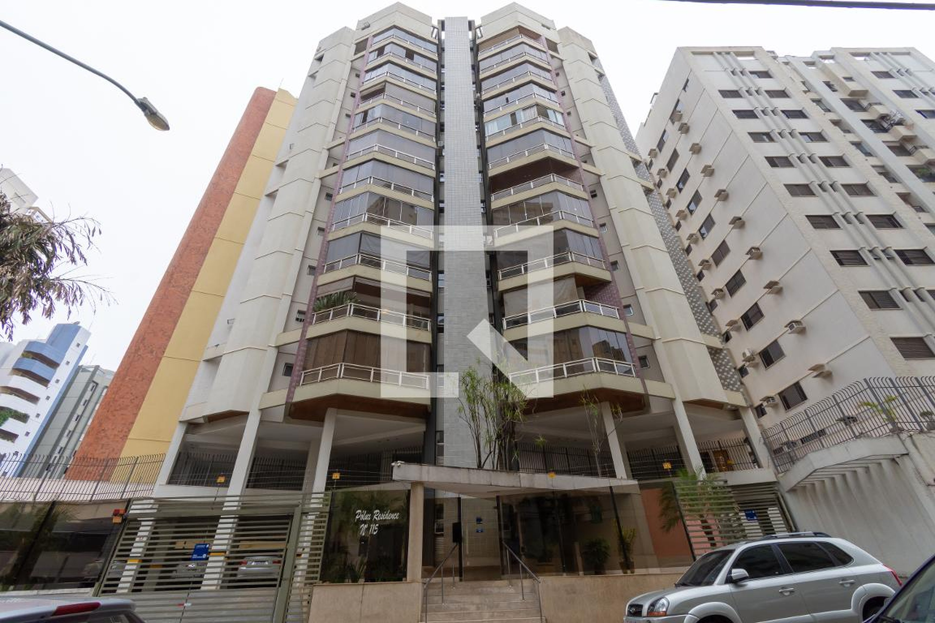 Fachada do Prédio Condomínio Prolux