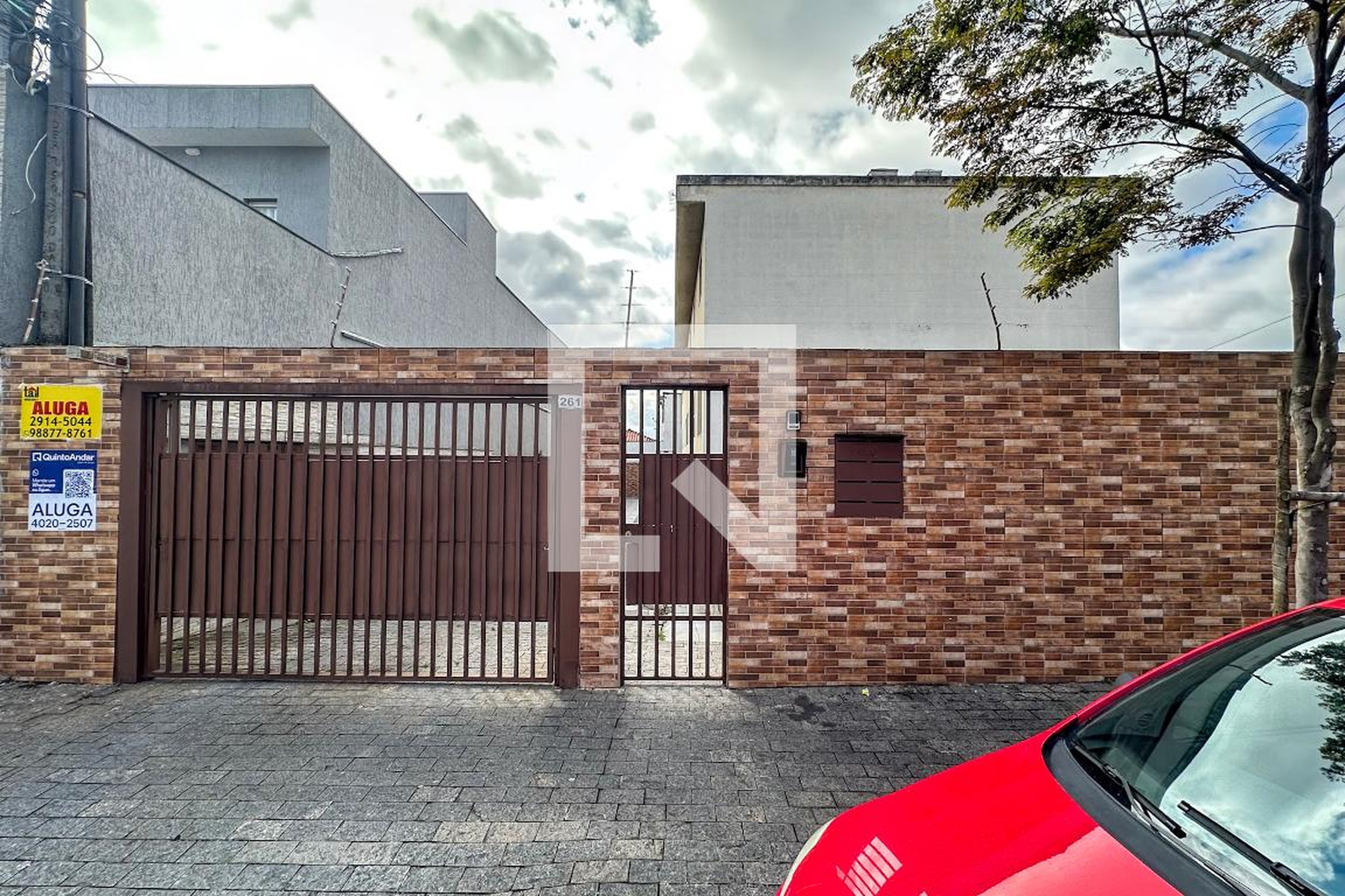 Fachada Condomínio em Rua Izonzo, 261