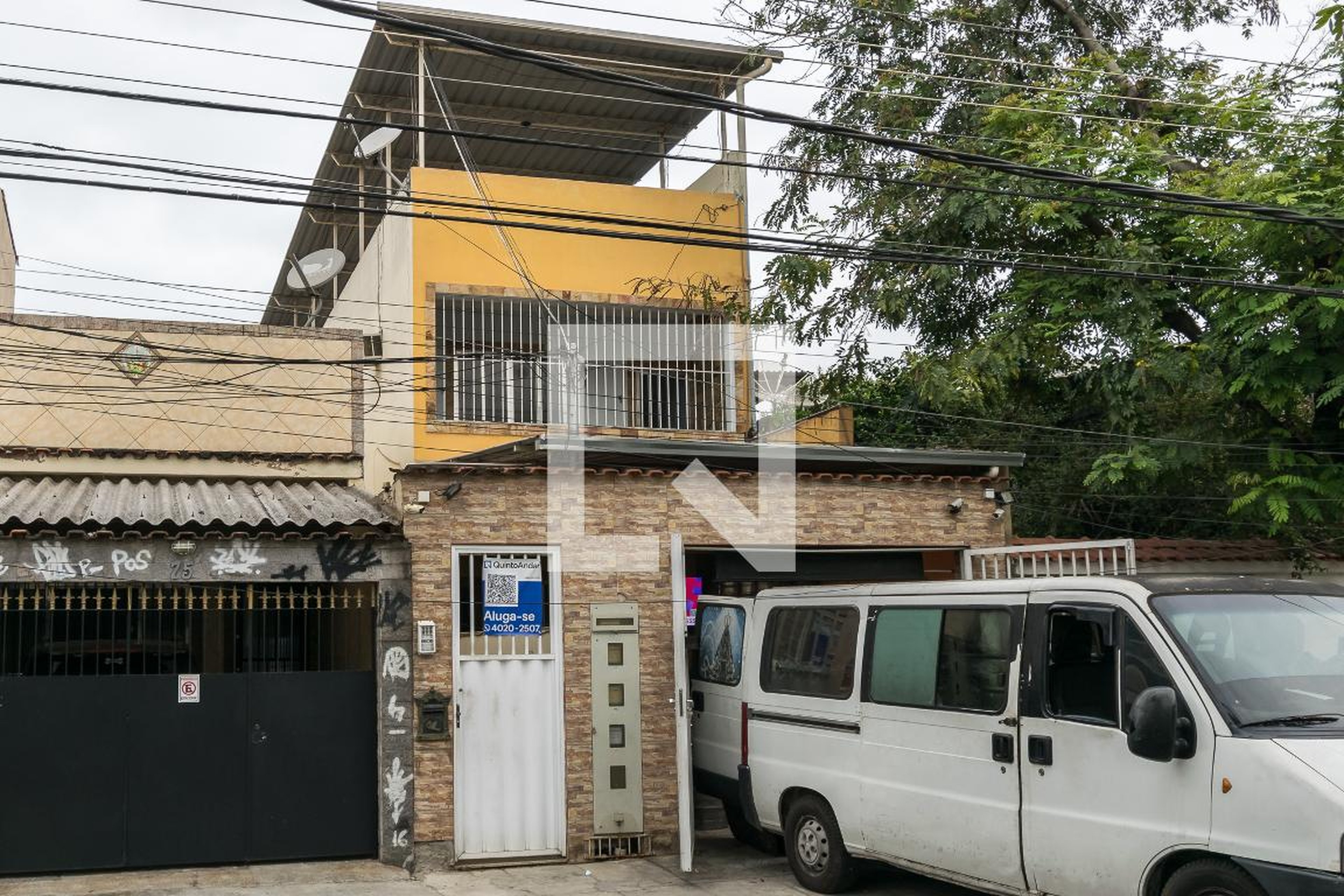 Fachada do Prédio Condomínio em Rua Leonídia, 77
