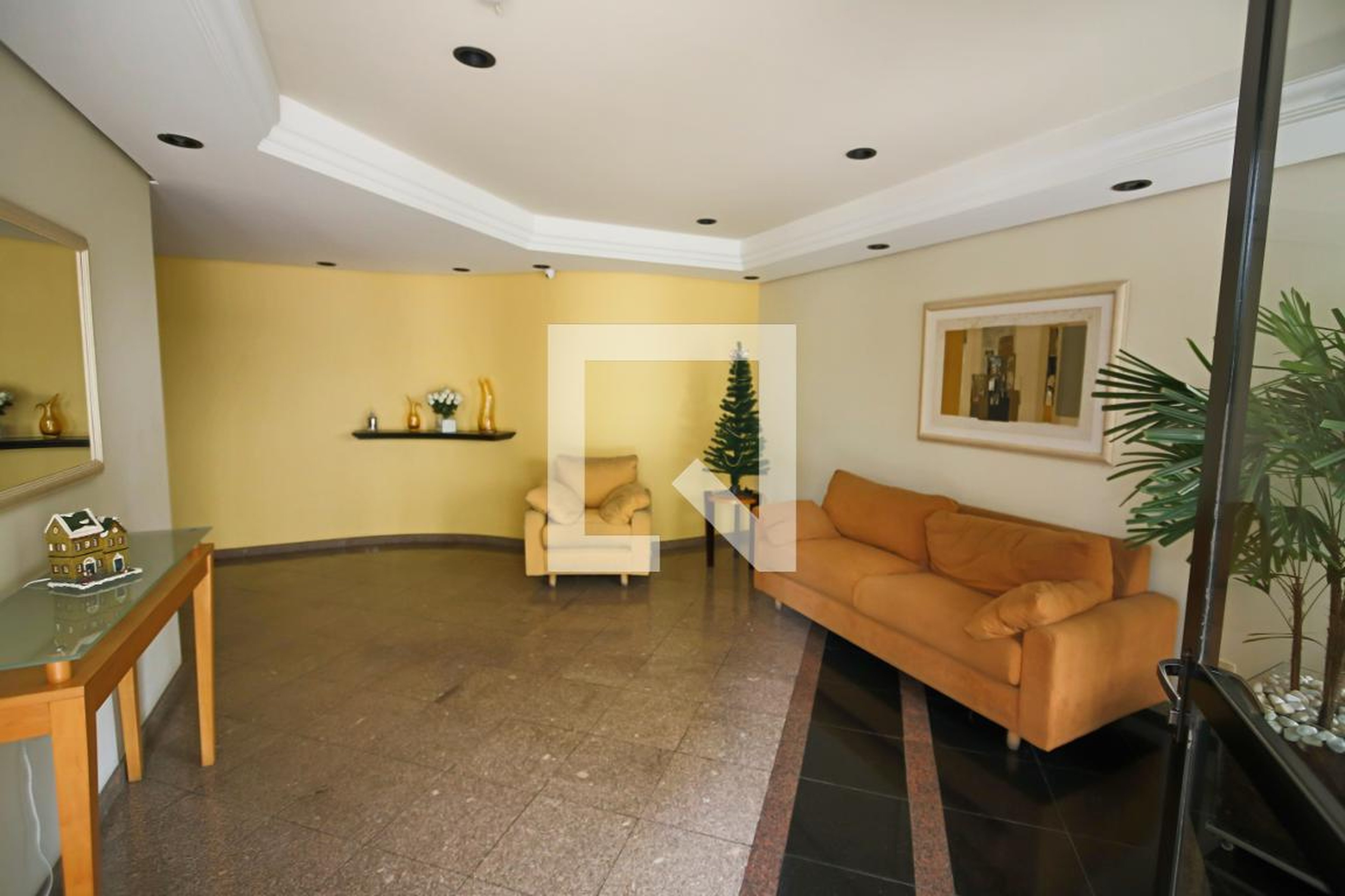 Area Comum - Saint Ethiene