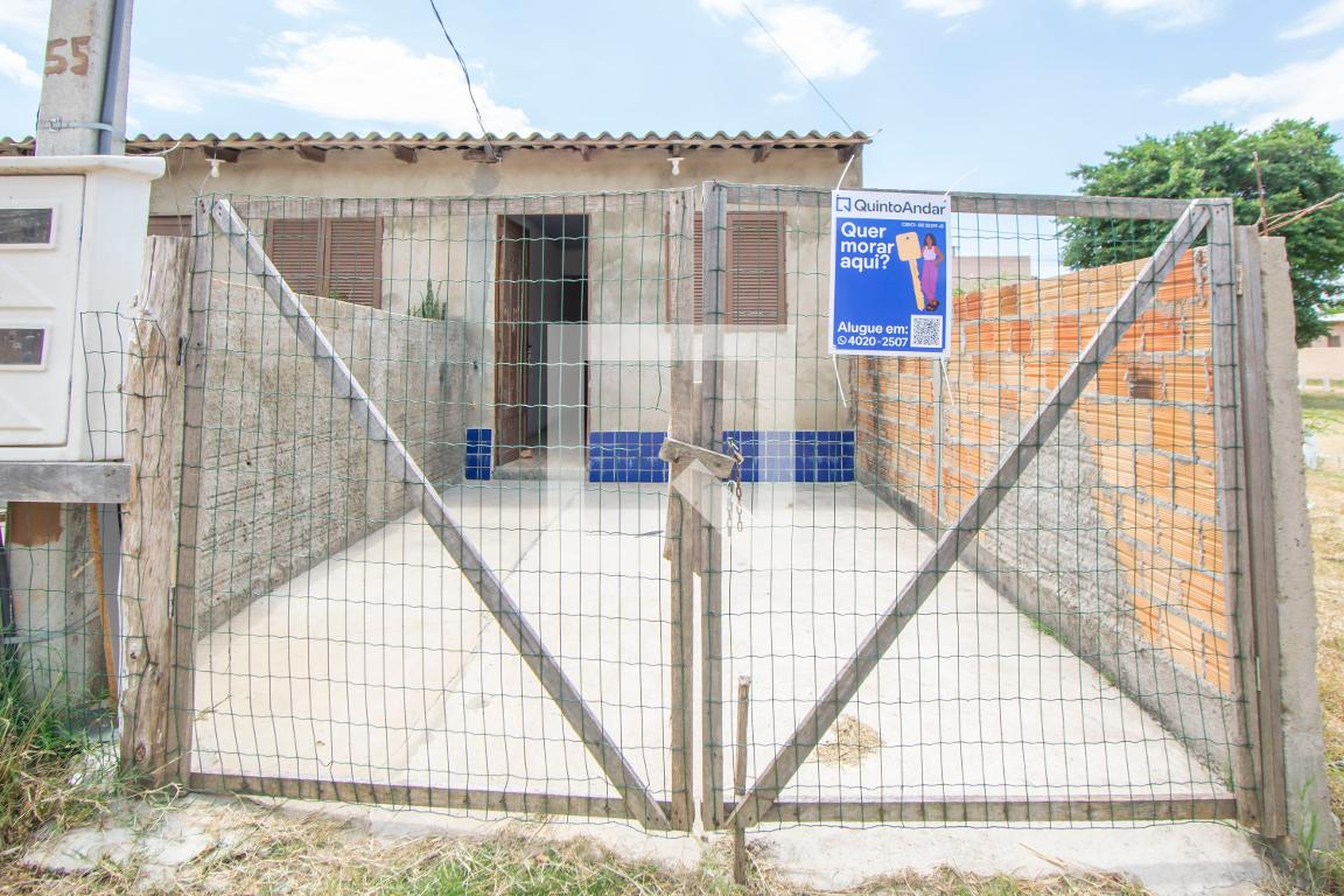 Fachada Condomínio em Avenida Principal da Ponta Grossa, 1540