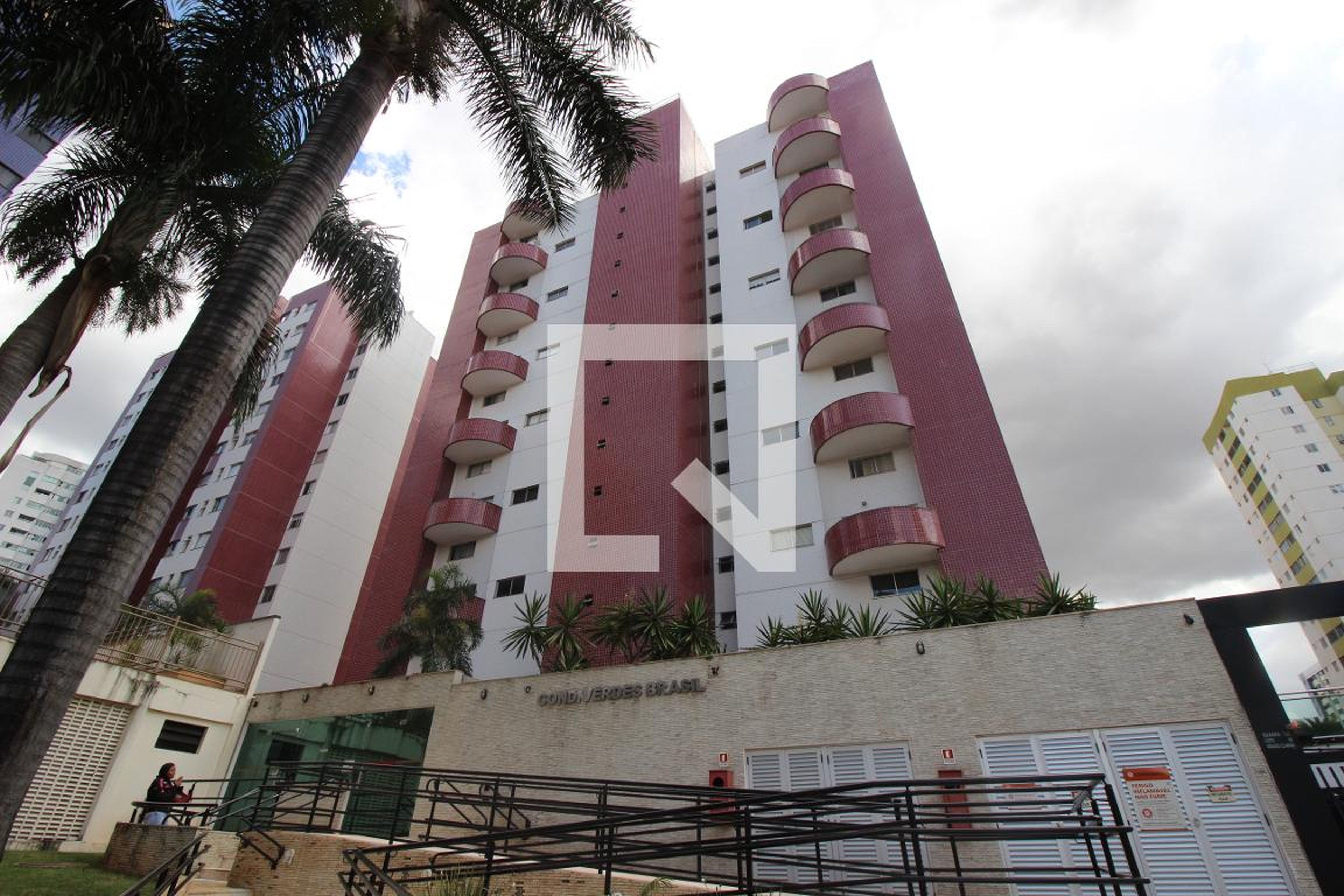 Fachada Condomínio em Quadra 102 Praça Perdiz, 1403