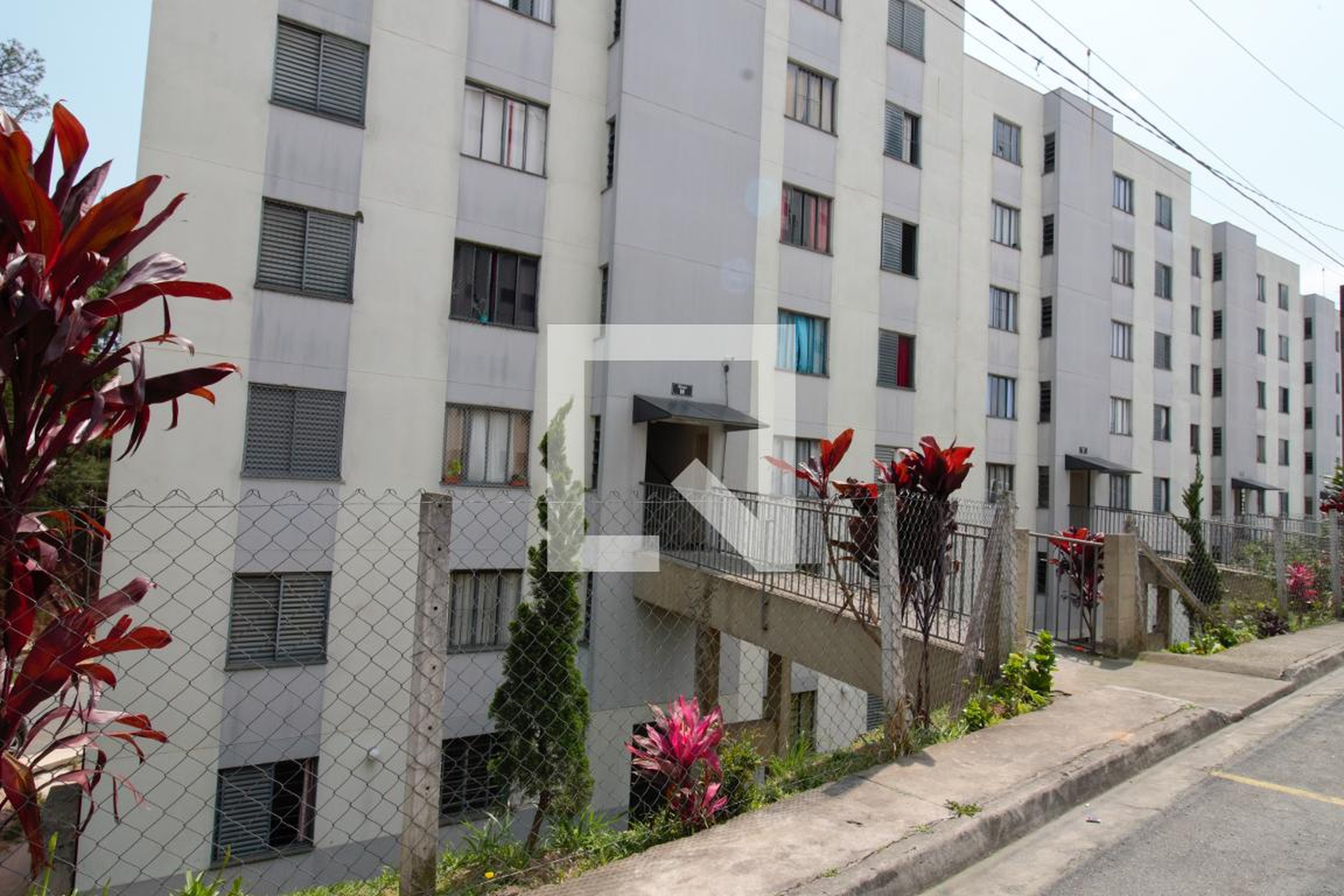 Fachada do Condomínio Condomínio Vila Portugal