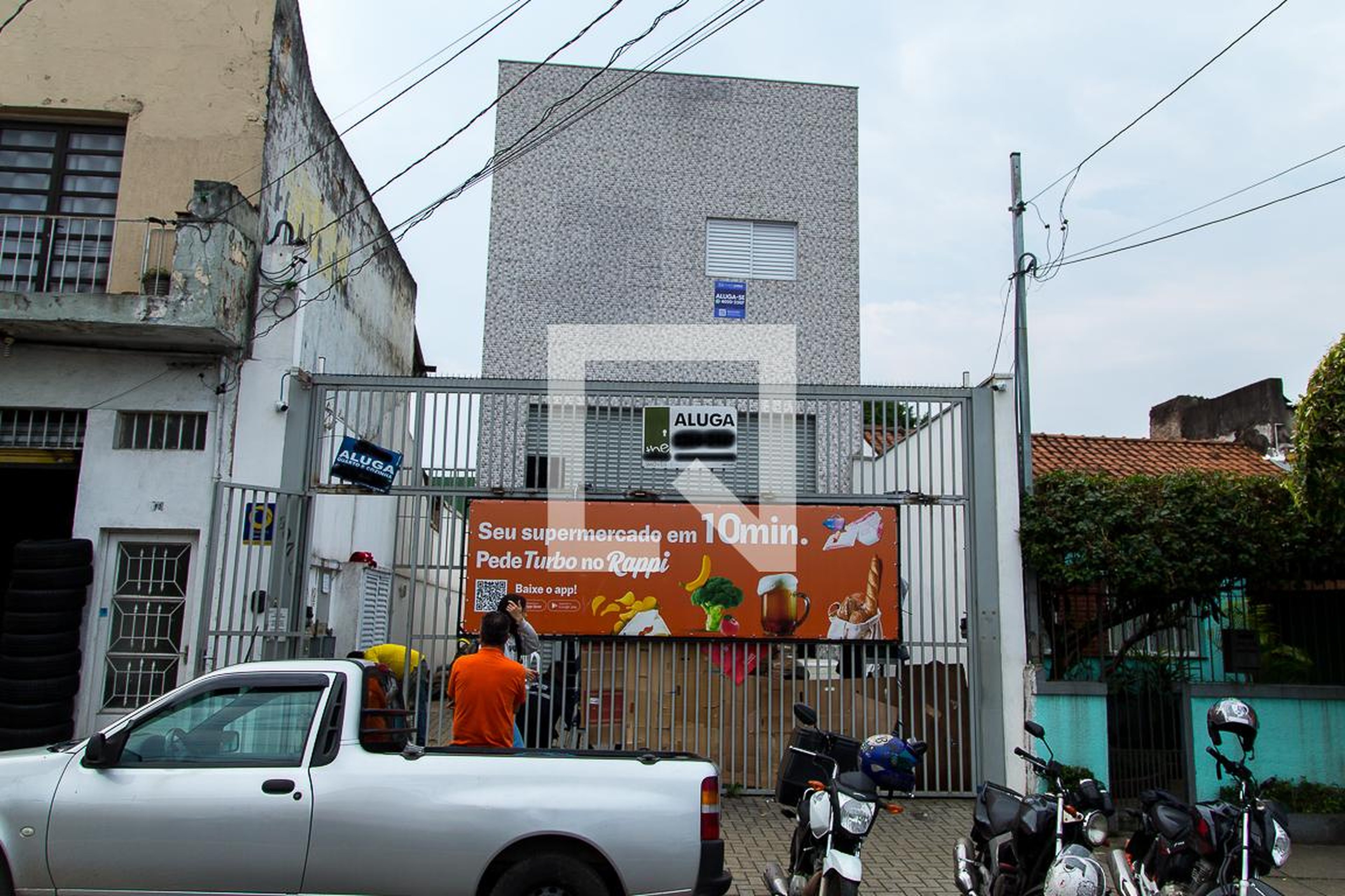 Fachada Condomínio em Avenida Miguel Estefno, 807