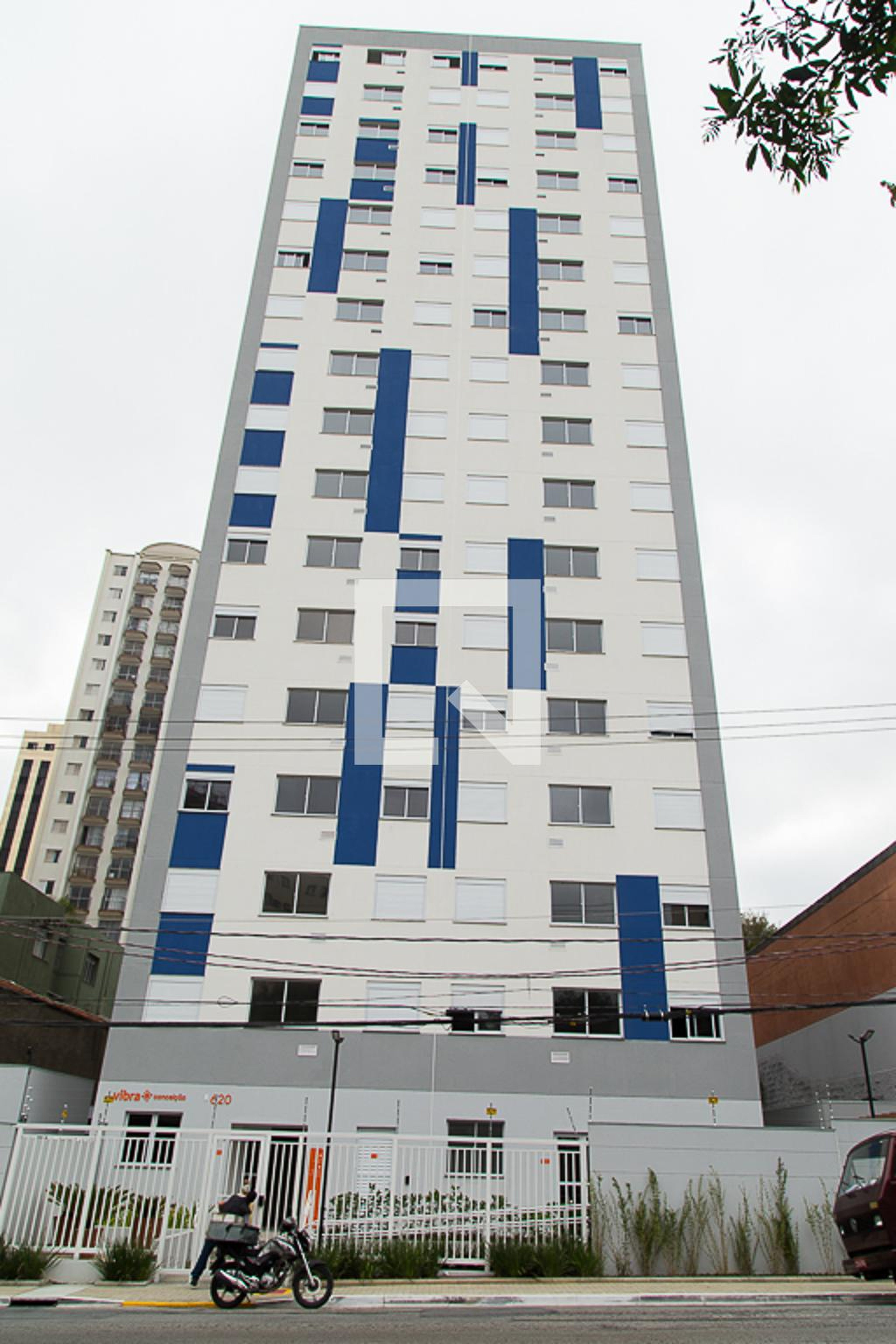 Fachada Condomínio em Travessa Ângelo Lazary, 620