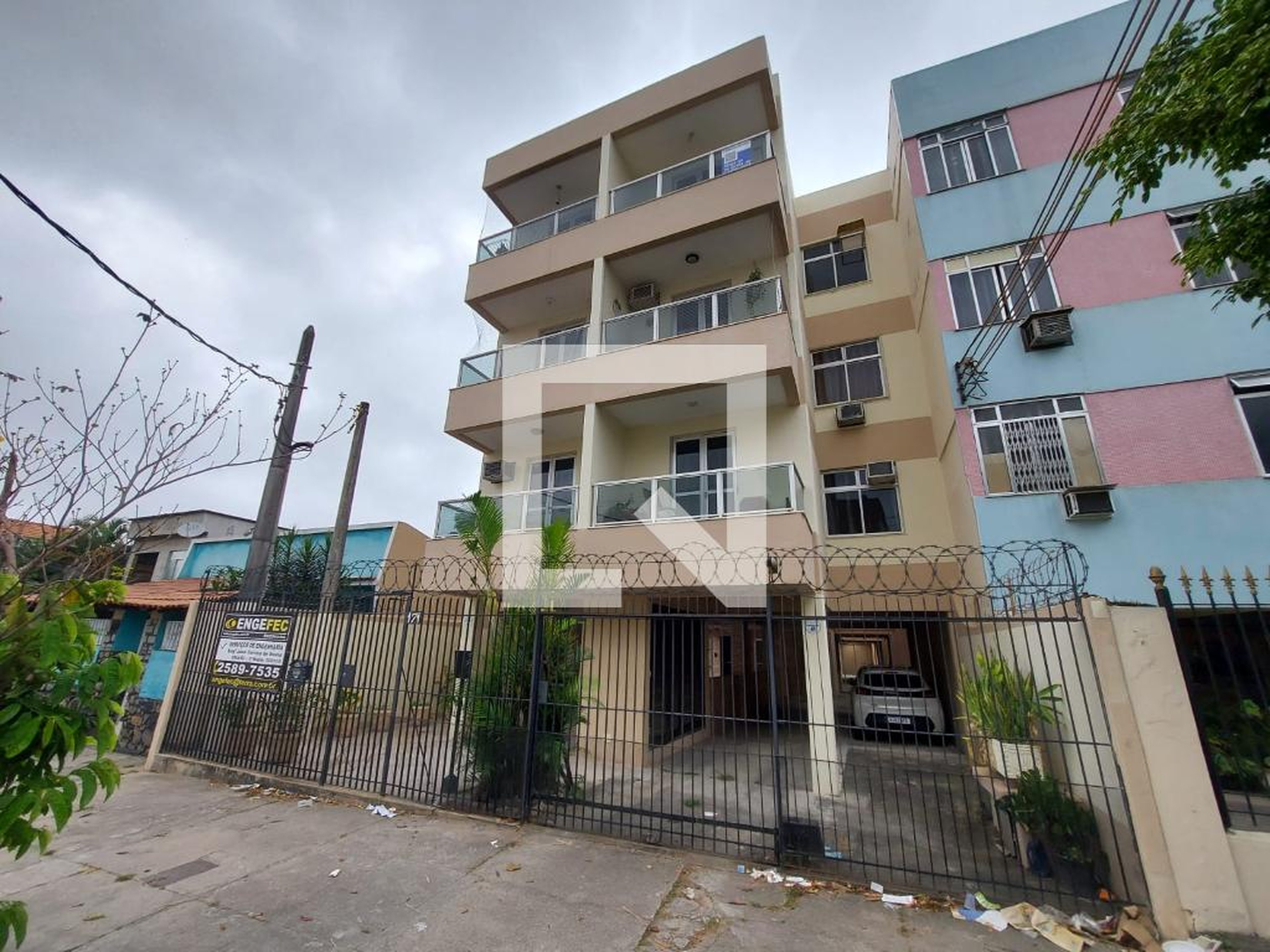 Fachada Condomínio em Rua Gonçalo Coelho, 171