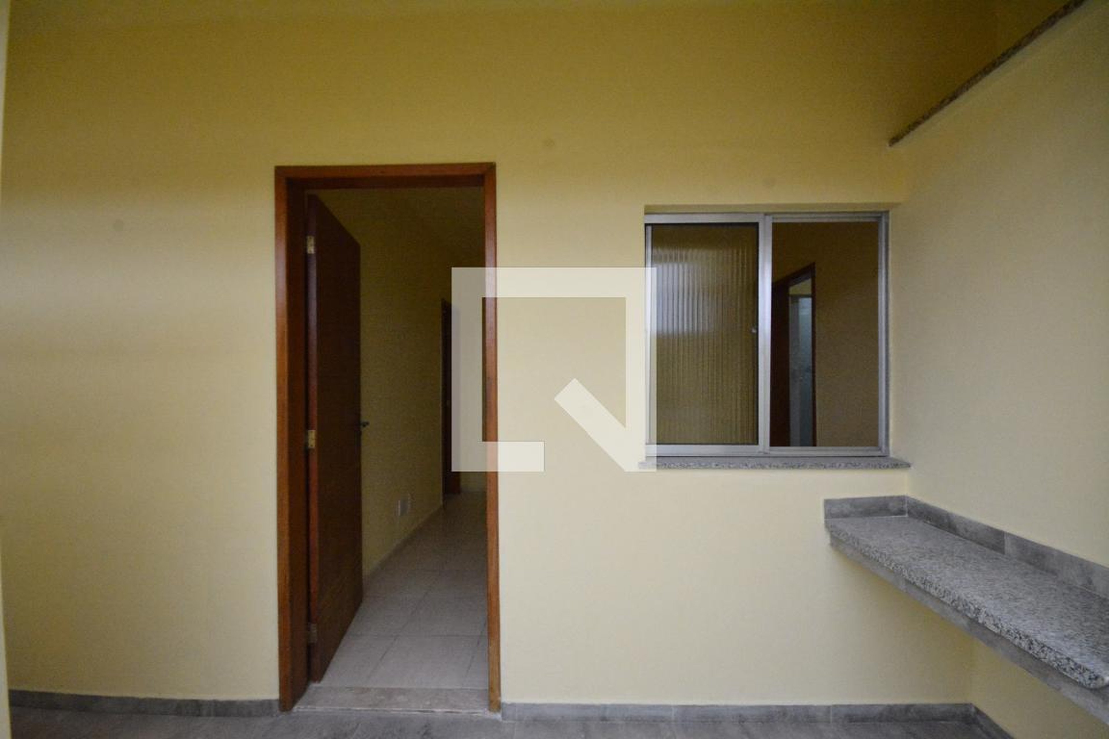 Fachada Condomínio em Rua Quaresma, 46