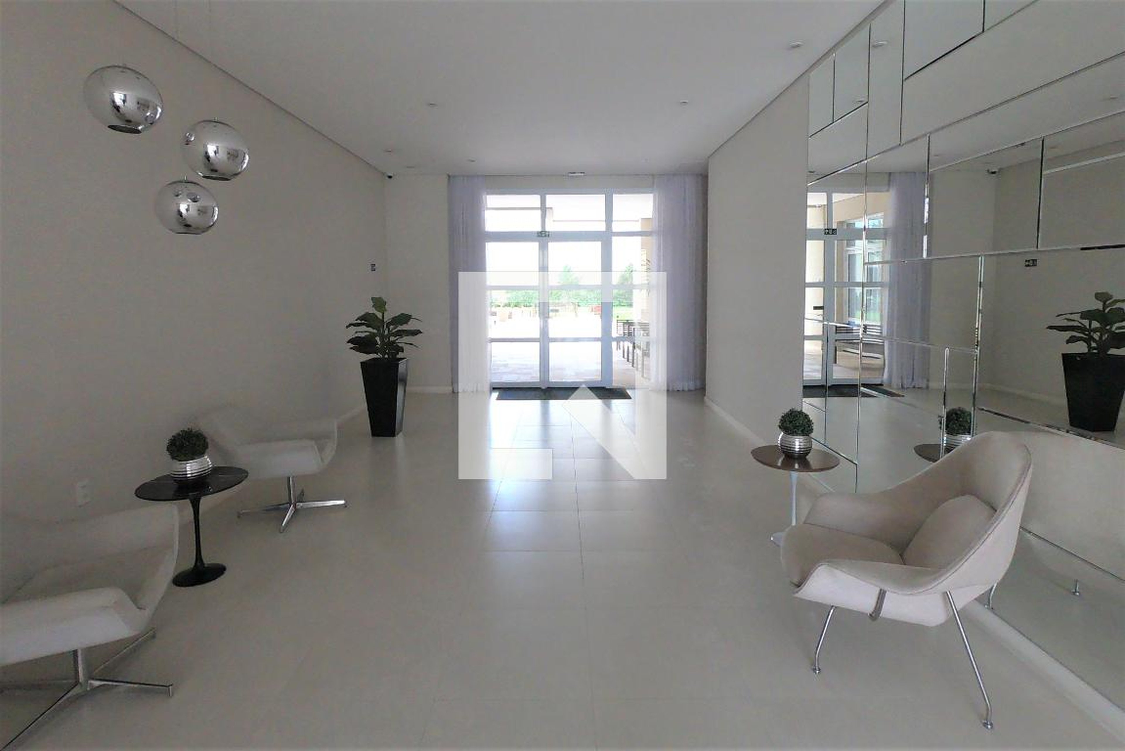 Hall social Condomínio em Avenida Bartolomeu de Carlos, 1910