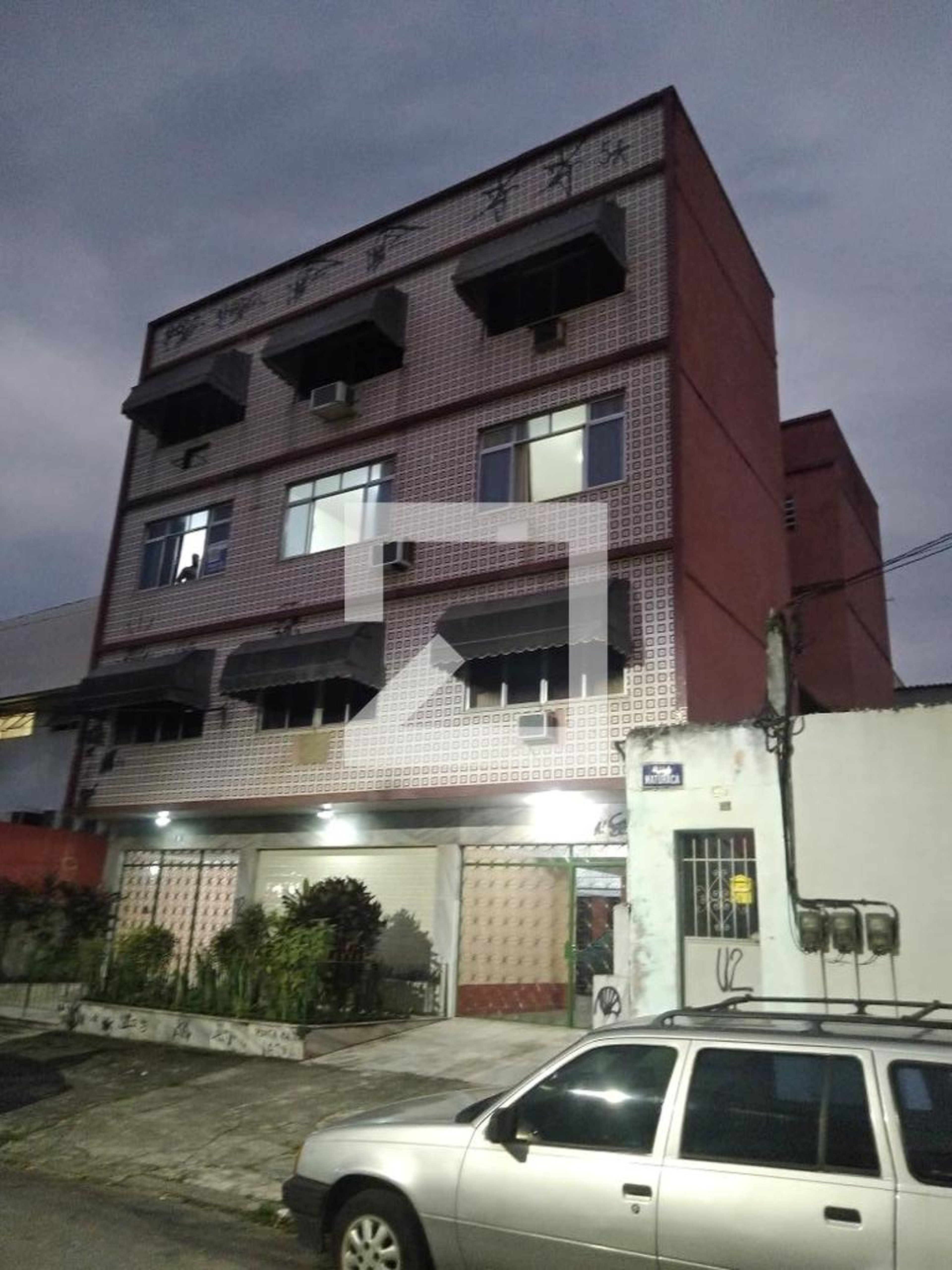 Fachada Condomínio em Rua Maturaca, 51