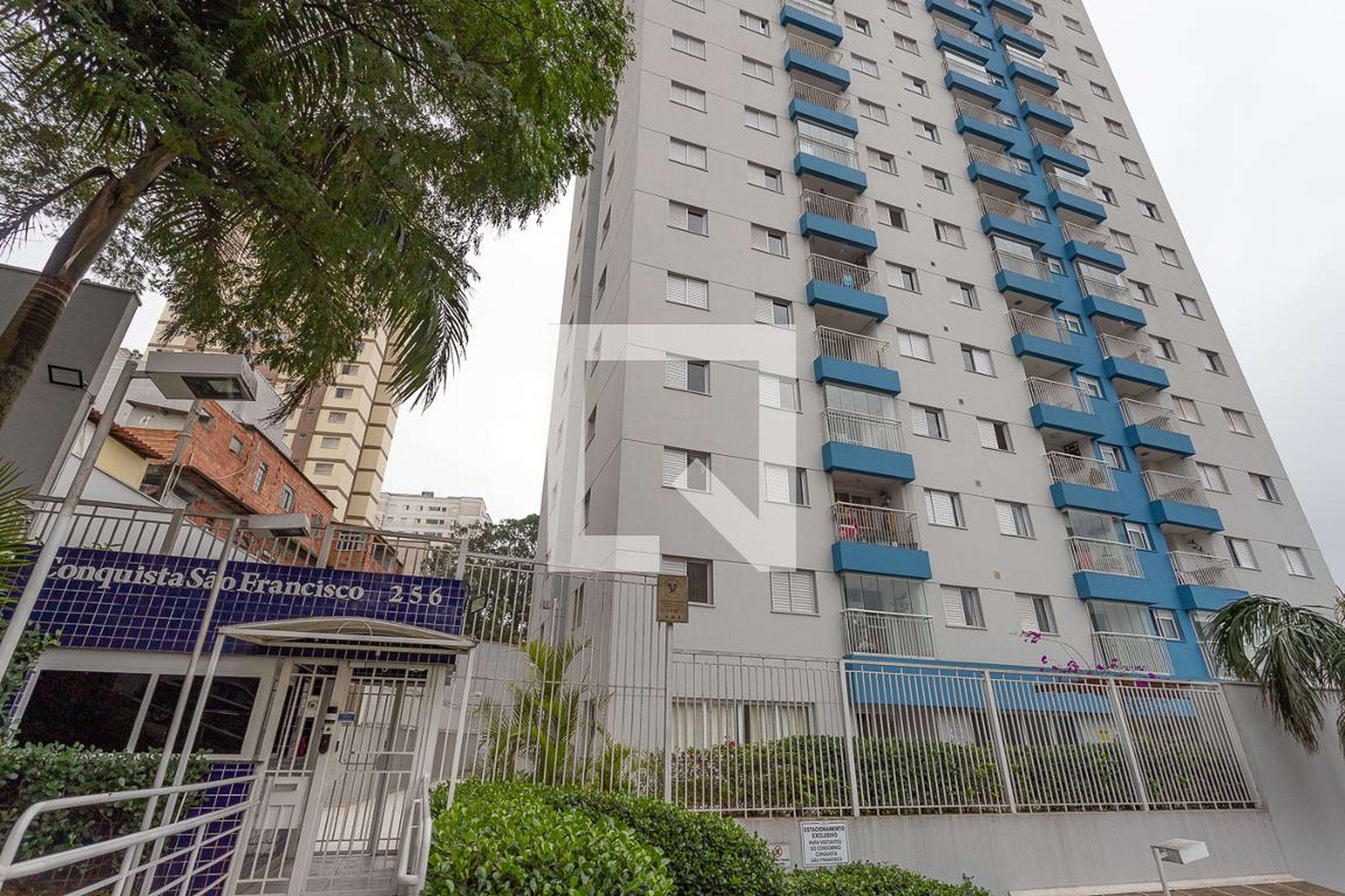 Fachada do Condomínio Condomínio Conquista São Francisco