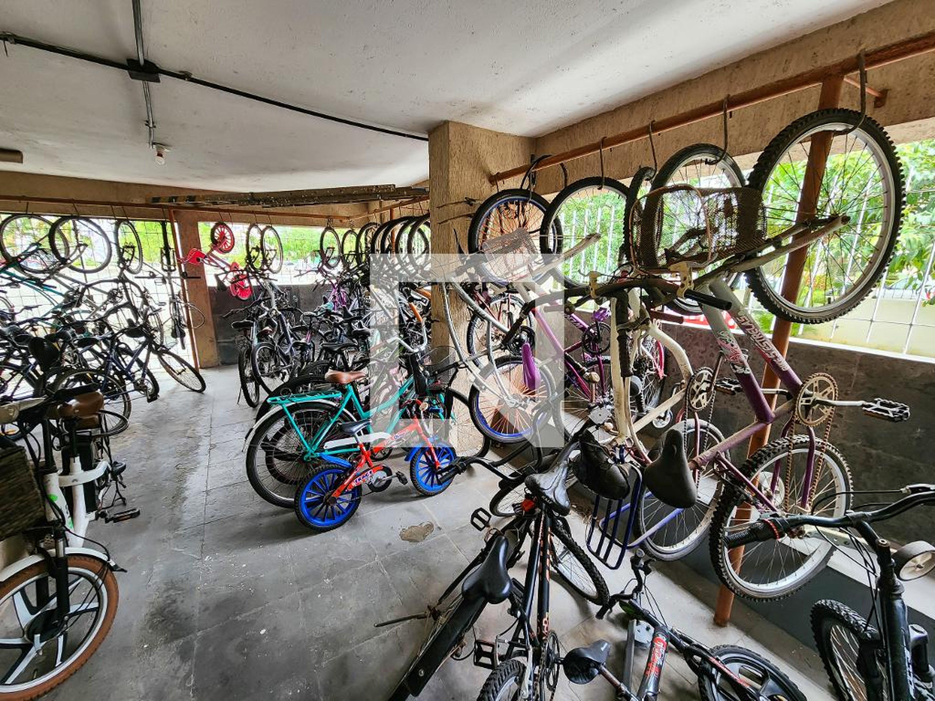 Bicicletário - Gigante de Pedra