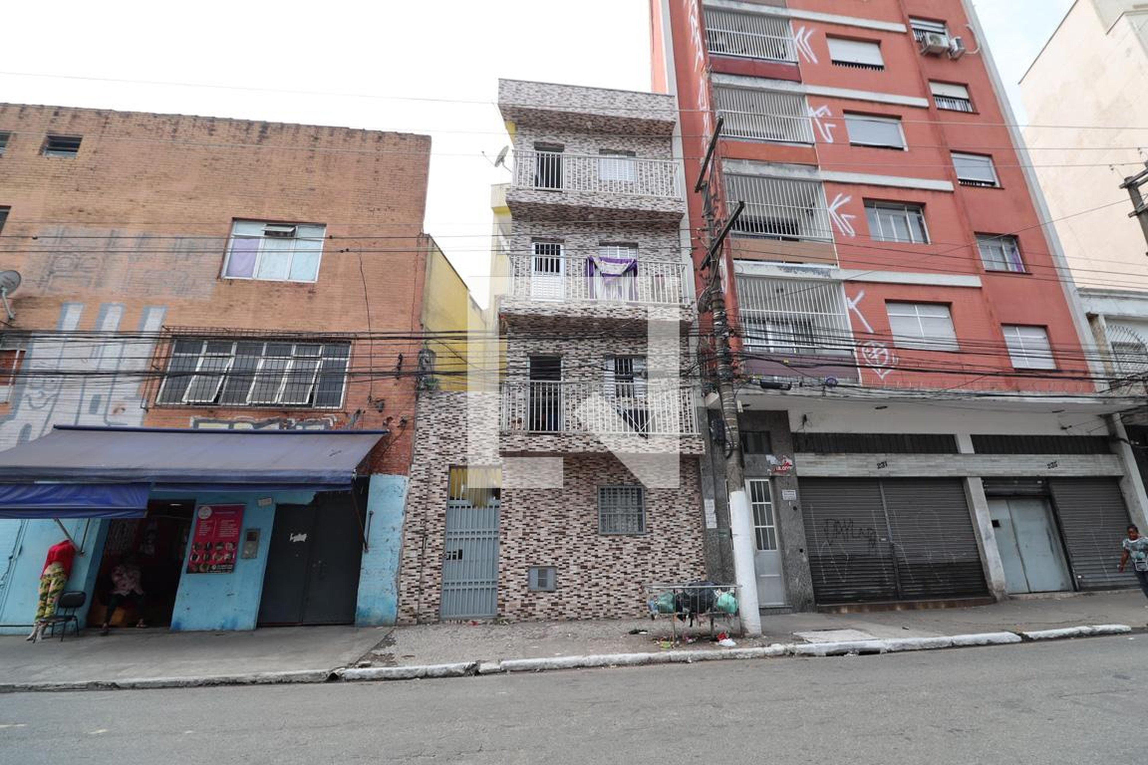 Fachada Condomínio em Rua Hipódromo, 219