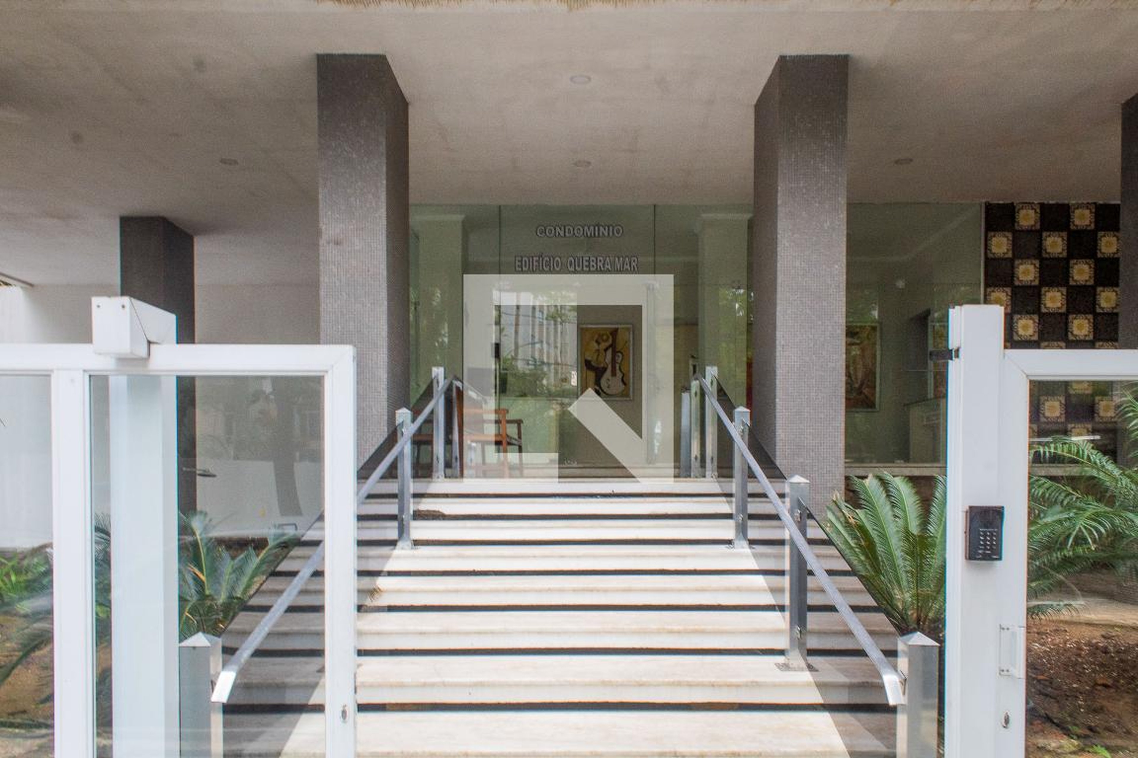 Entrada - Quebra Mar