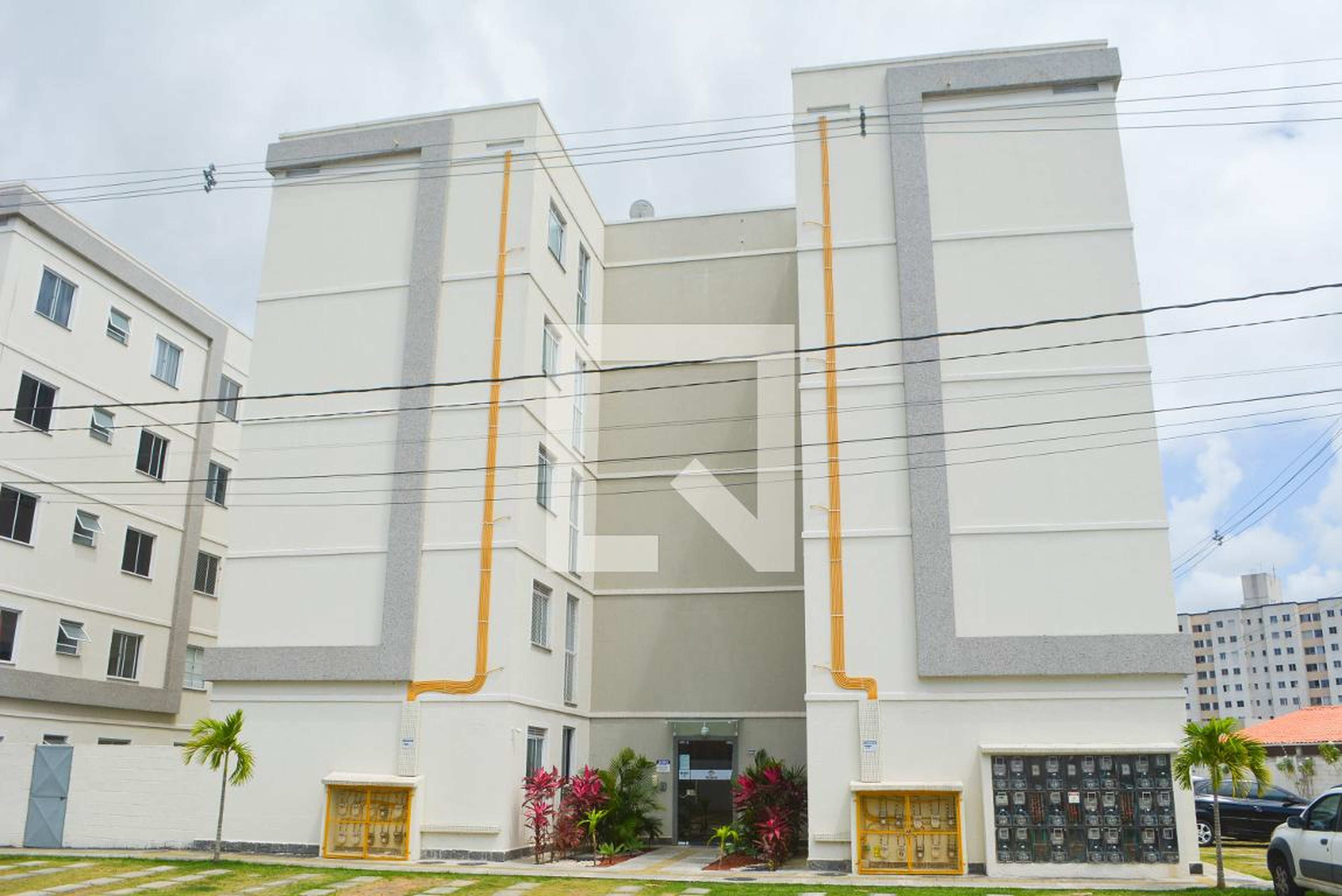 Fachada do Prédio Condomínio em BA-526, 1632