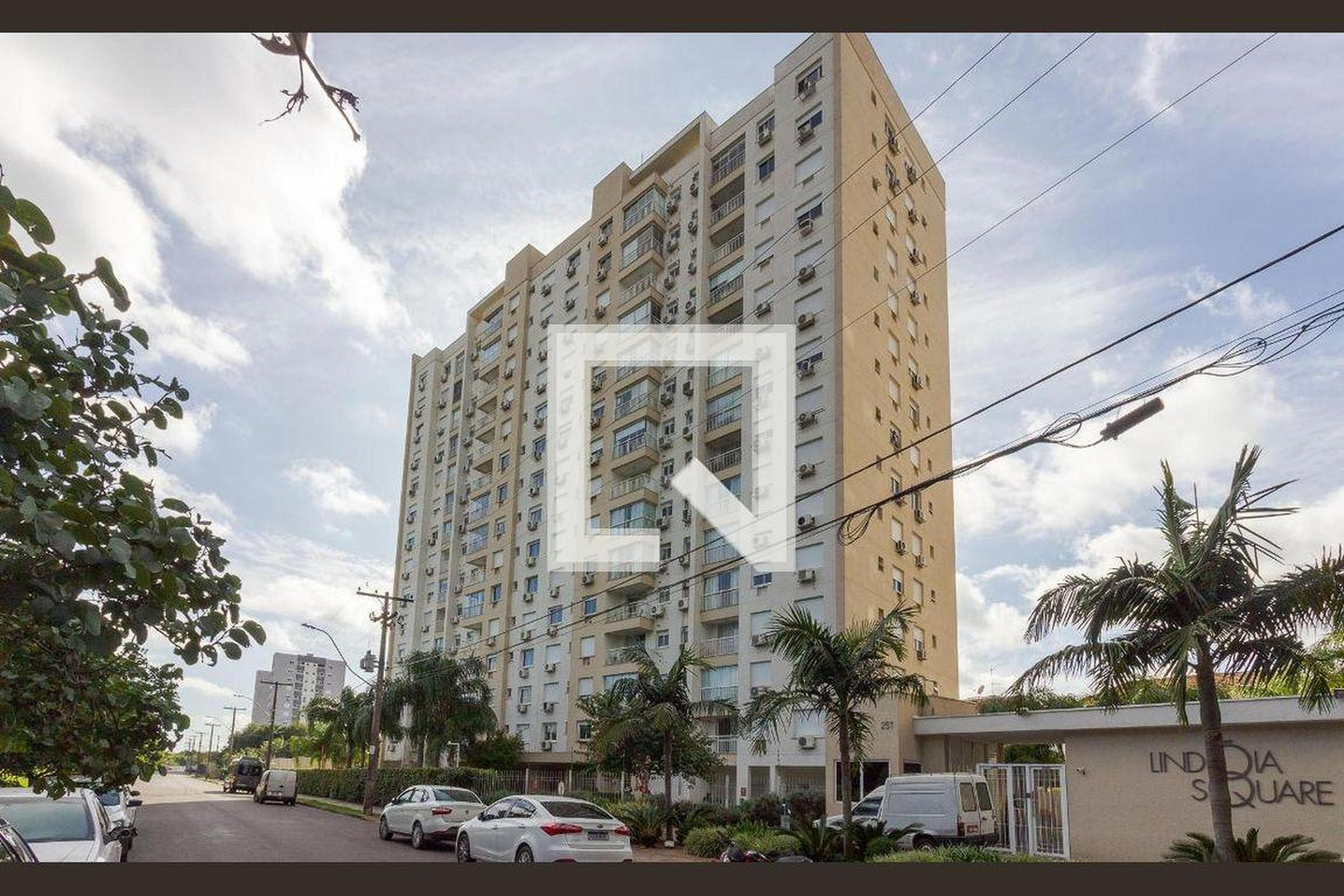 Fachada do Condomínio Condomínio Lindóia Square