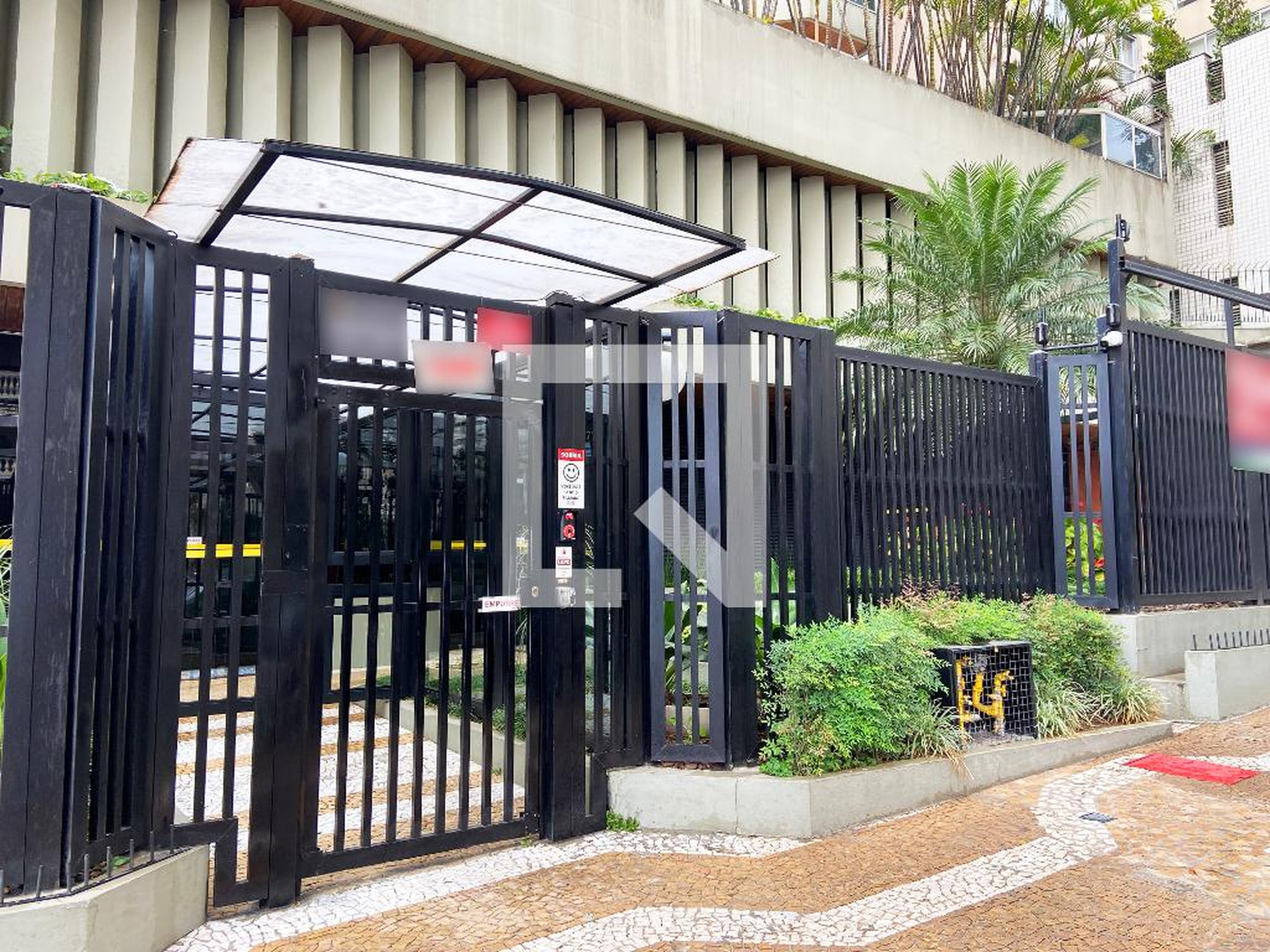 Fachada do Prédio Edifício L'Hermitage