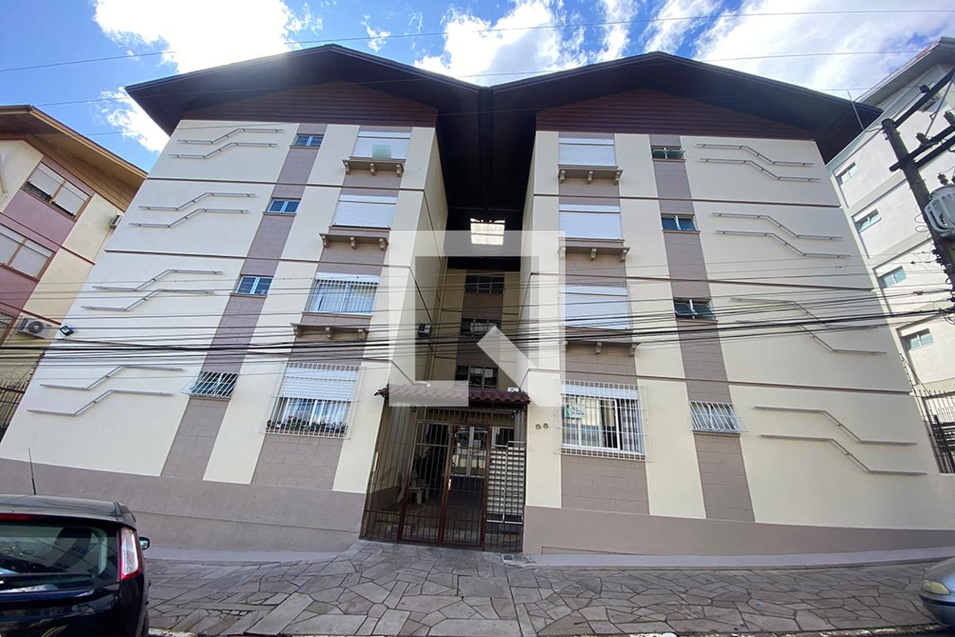 Fachada do Condomínio Edifício Tulipa