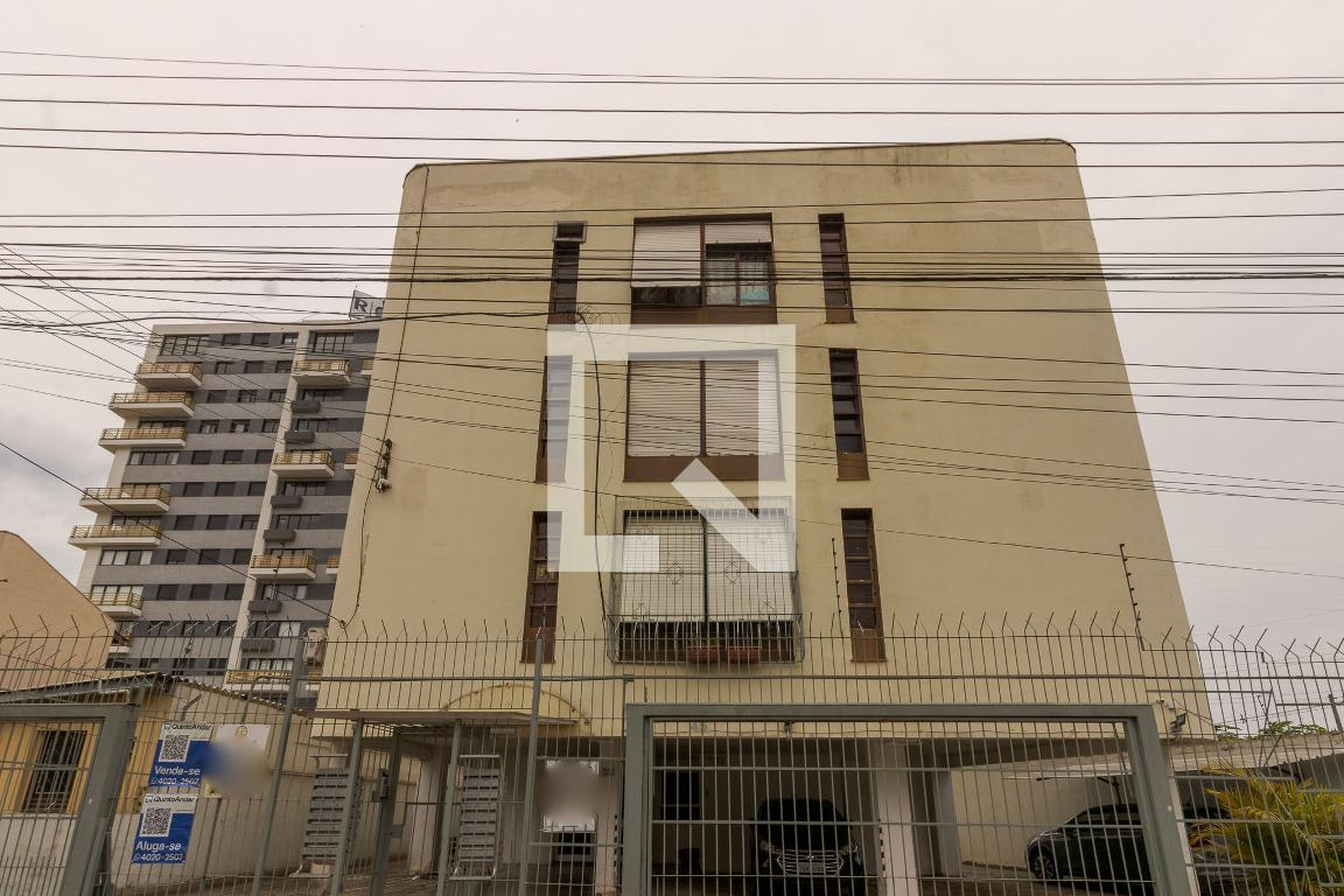 Fachada Condomínio em Rua Affonso Sanmartim, 45