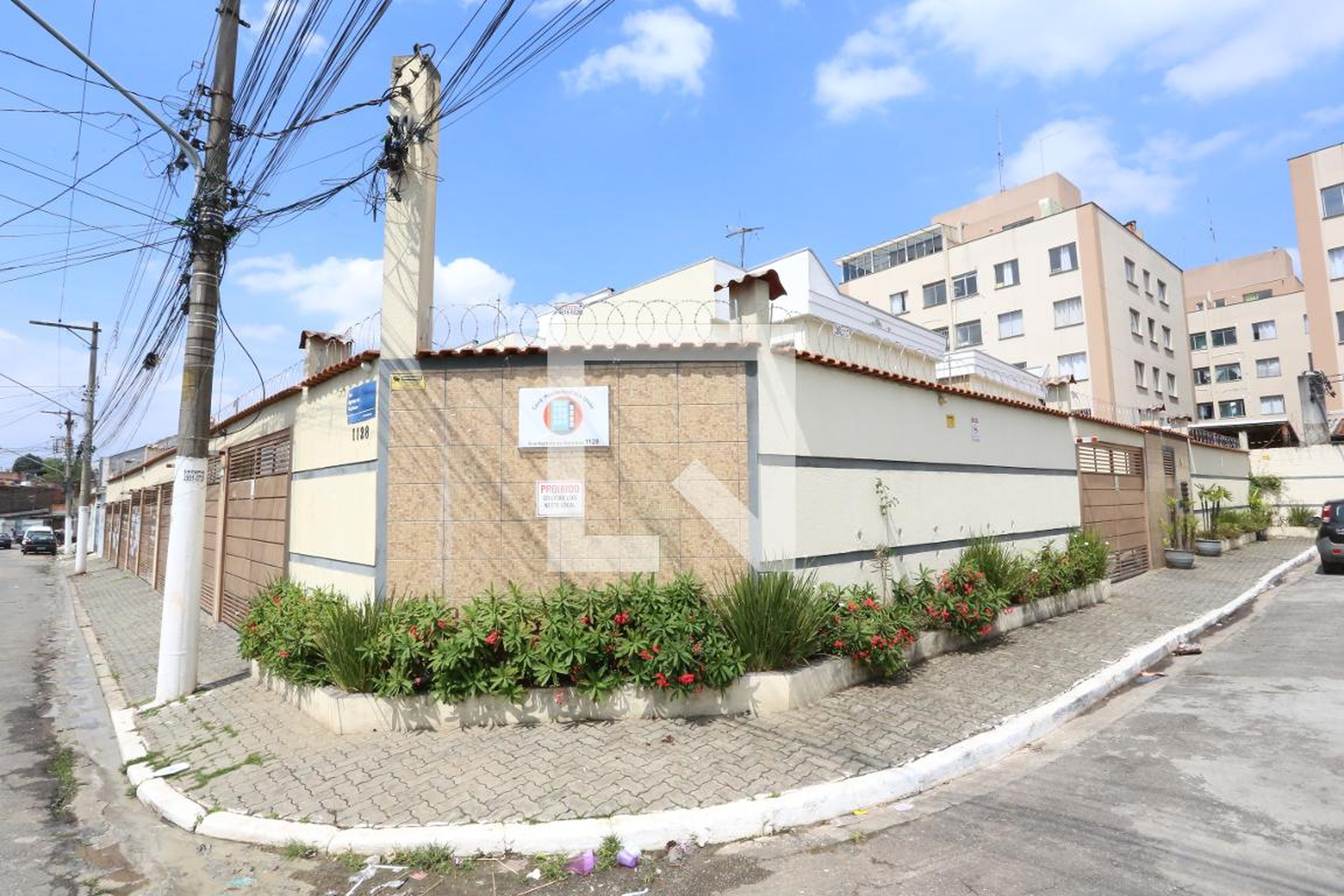 Fachada do Condomínio Condomínio Vila União