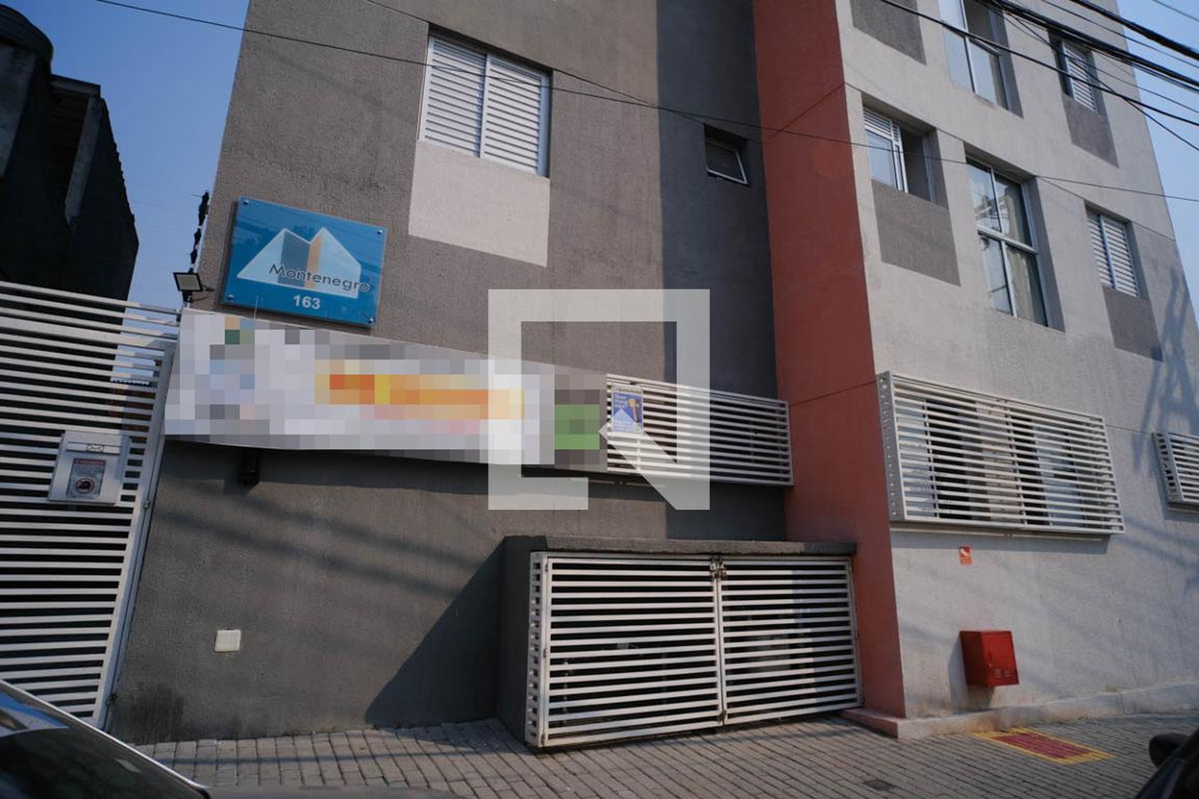 Fachada Condomínio em Rua Doutor Fábio Montenegro, 164