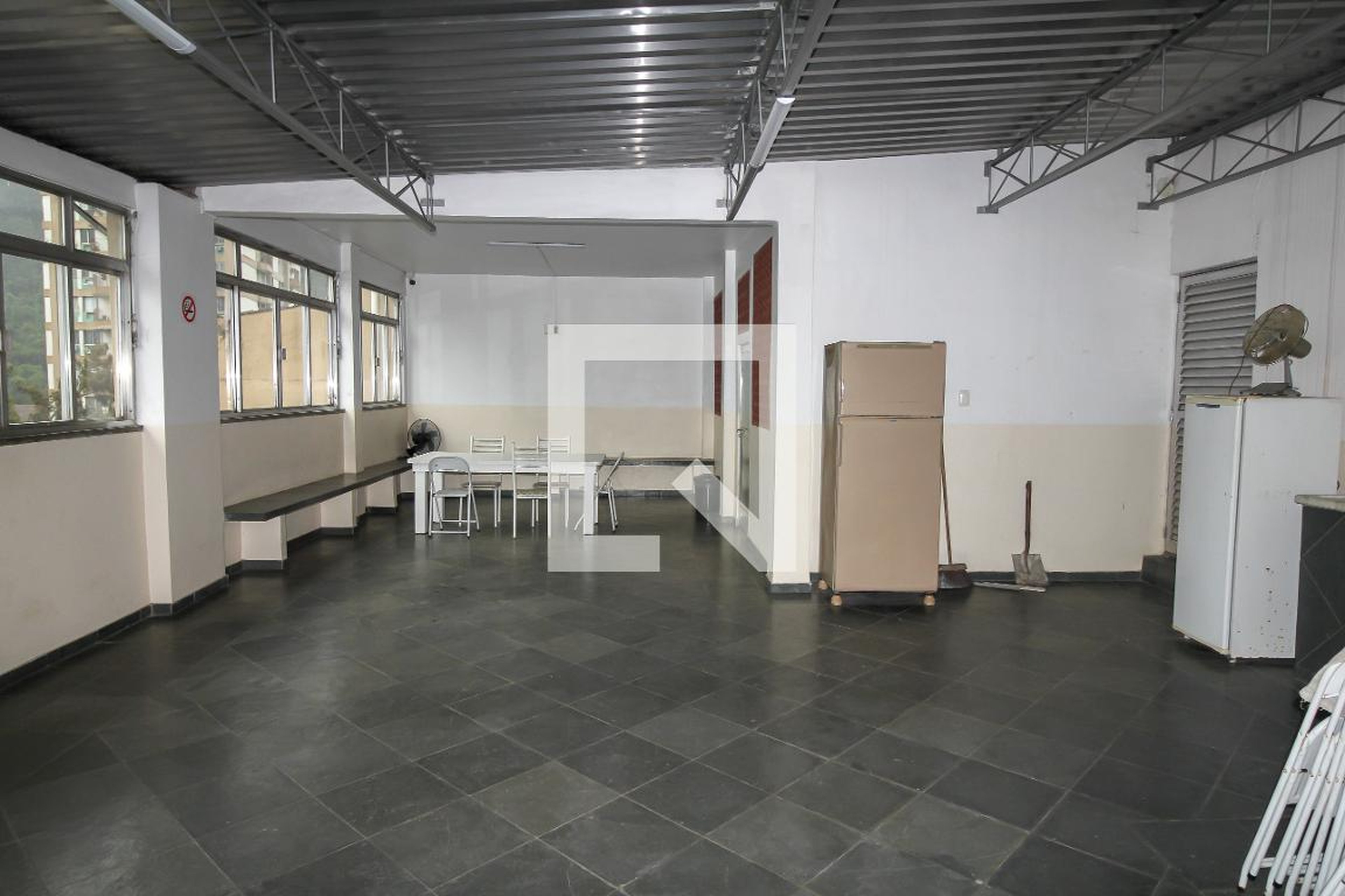 Salão de Festas - Lagoa de Abaeté