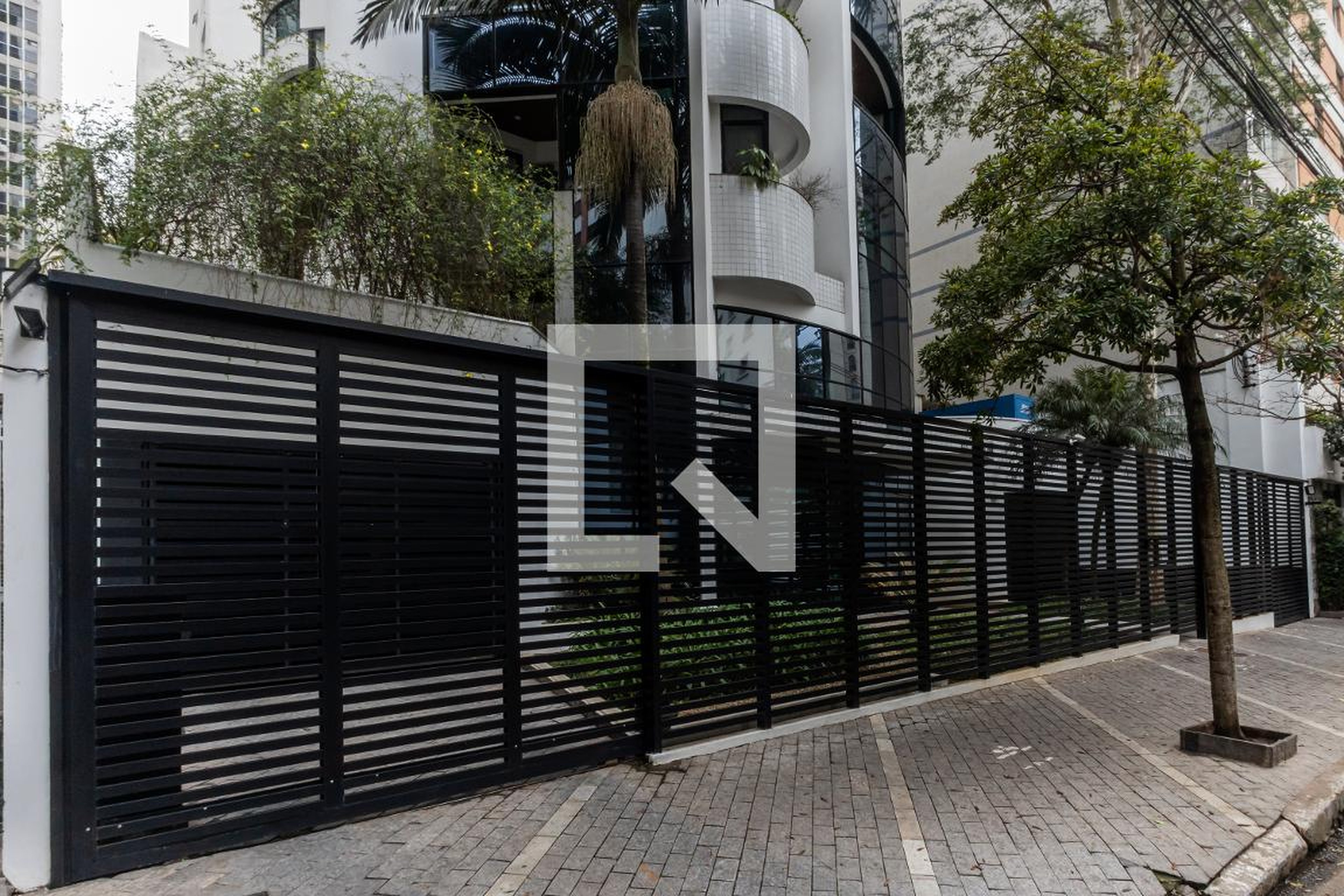 Fachada do Condomínio Condomínio Art de Vivre