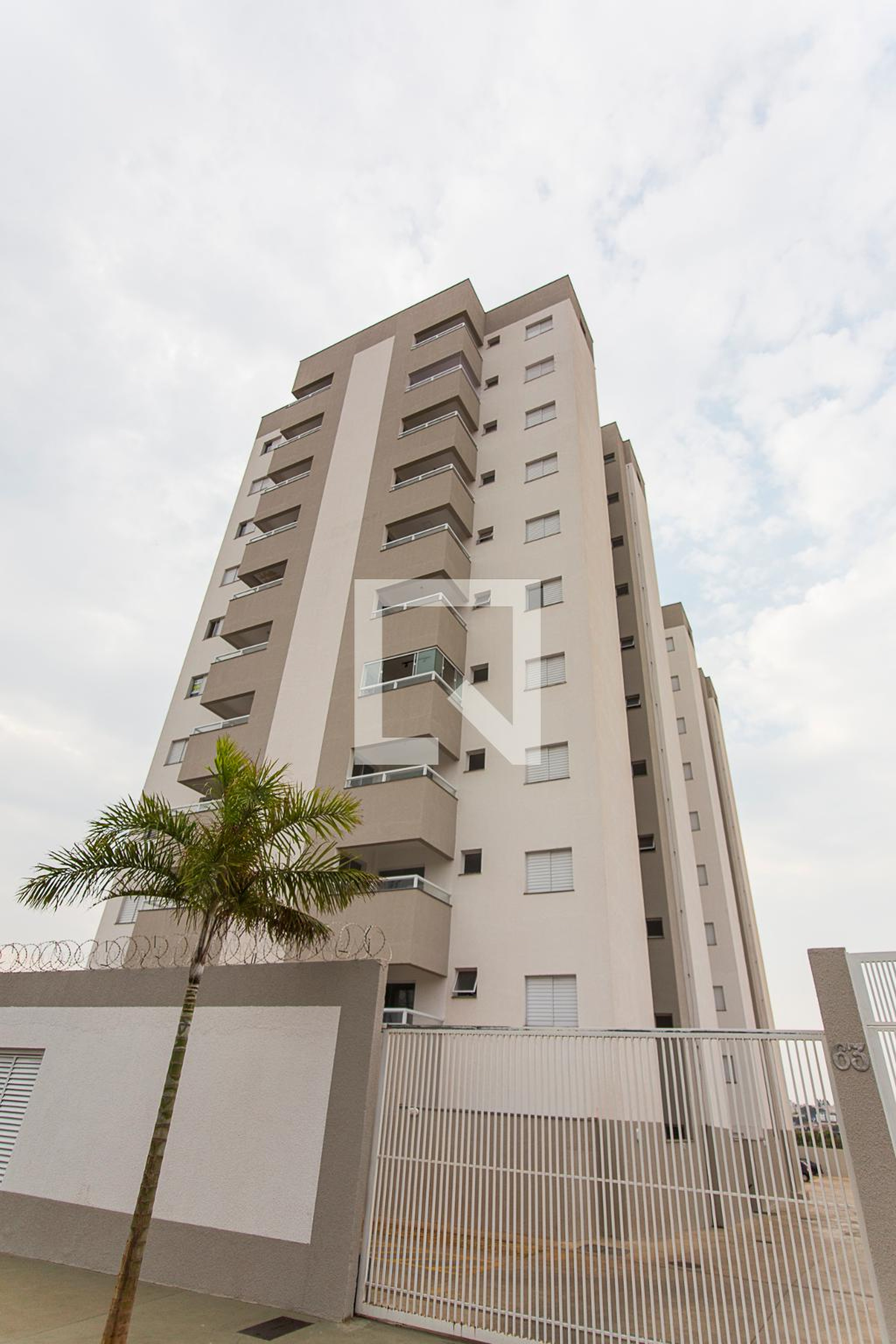 Fachada do Prédio Condomínio Varandas do Parque