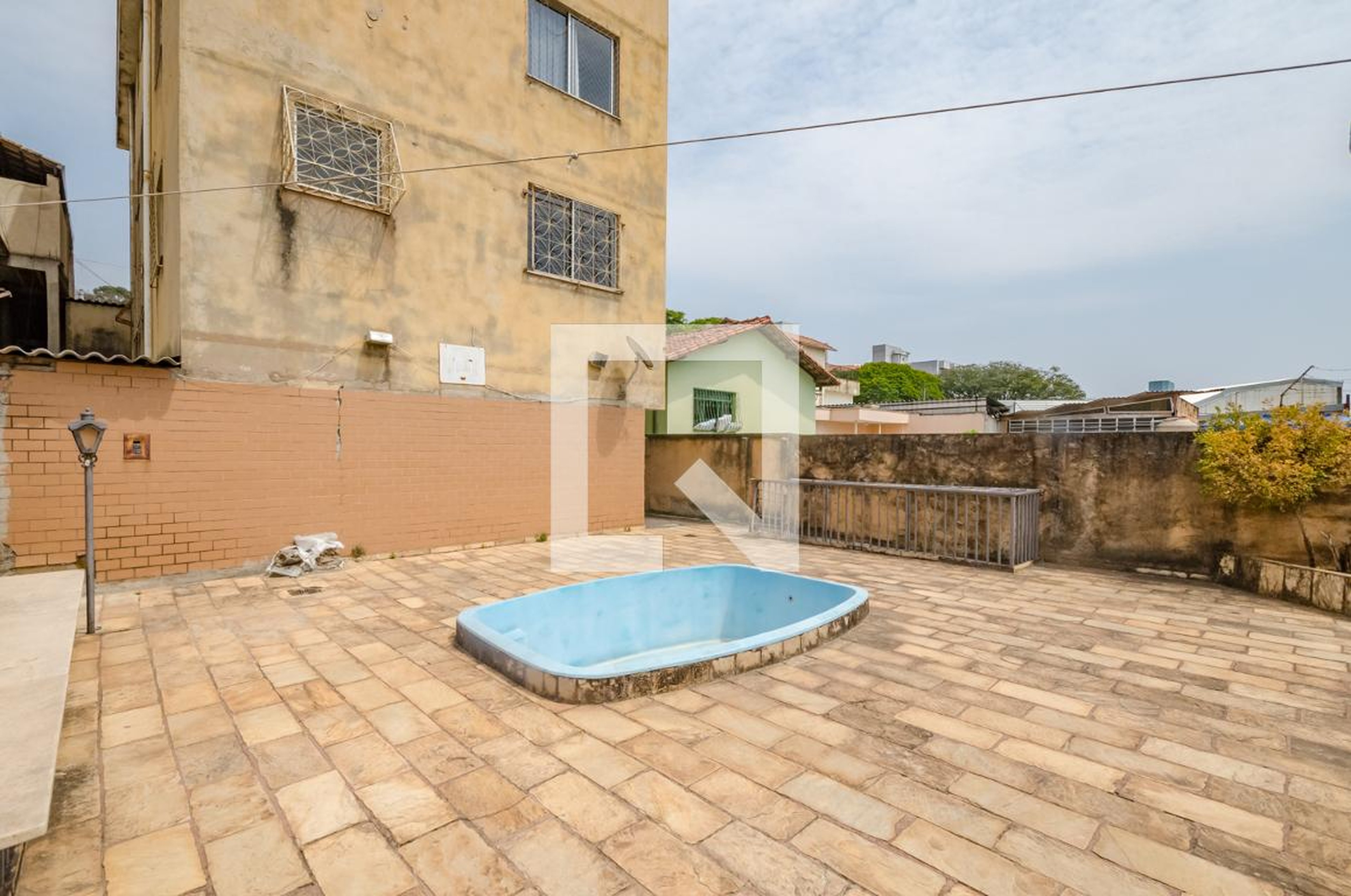 Piscina - Edifício El Mar