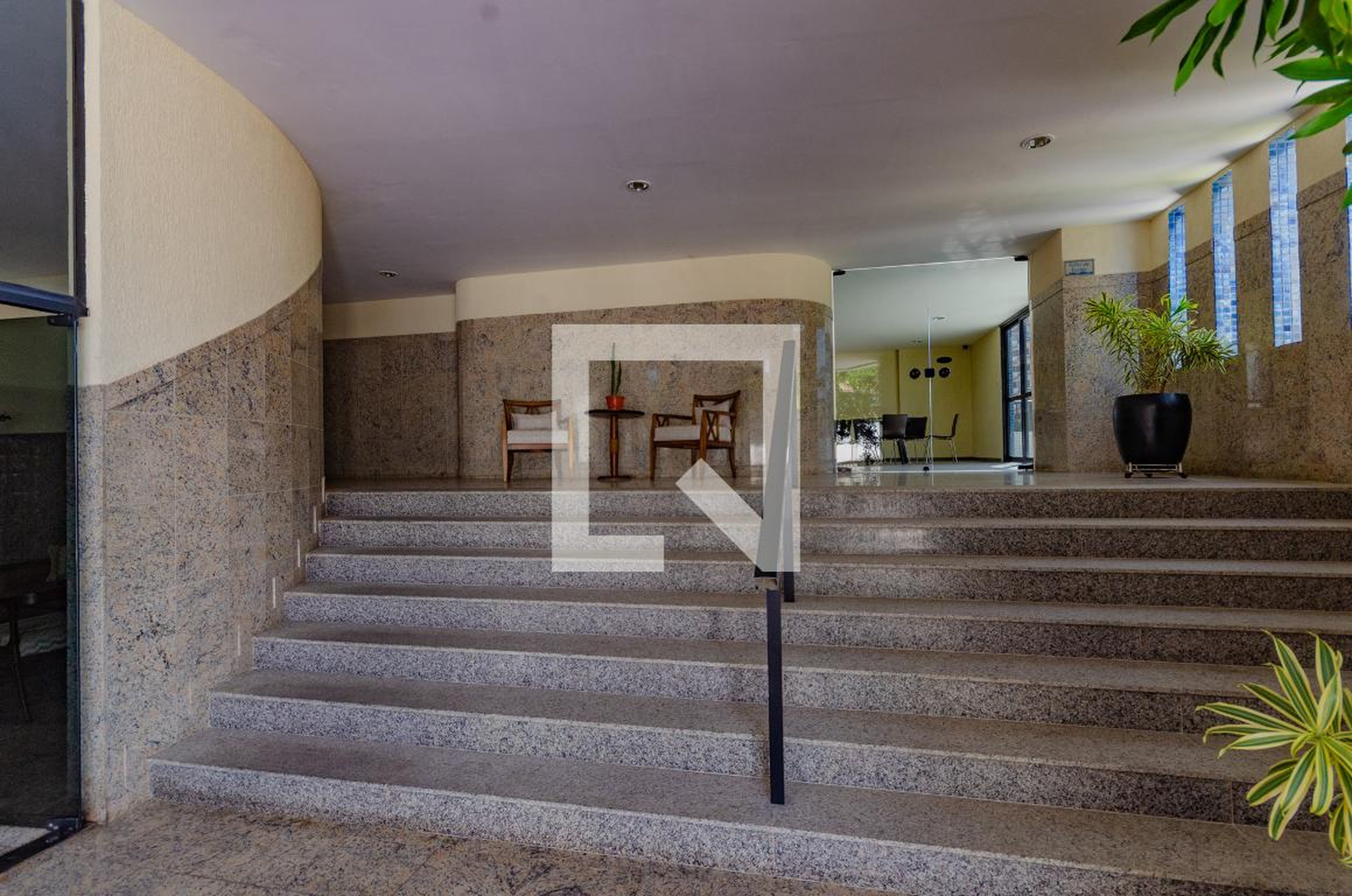 Entrada - Edf. Mar Atlântico