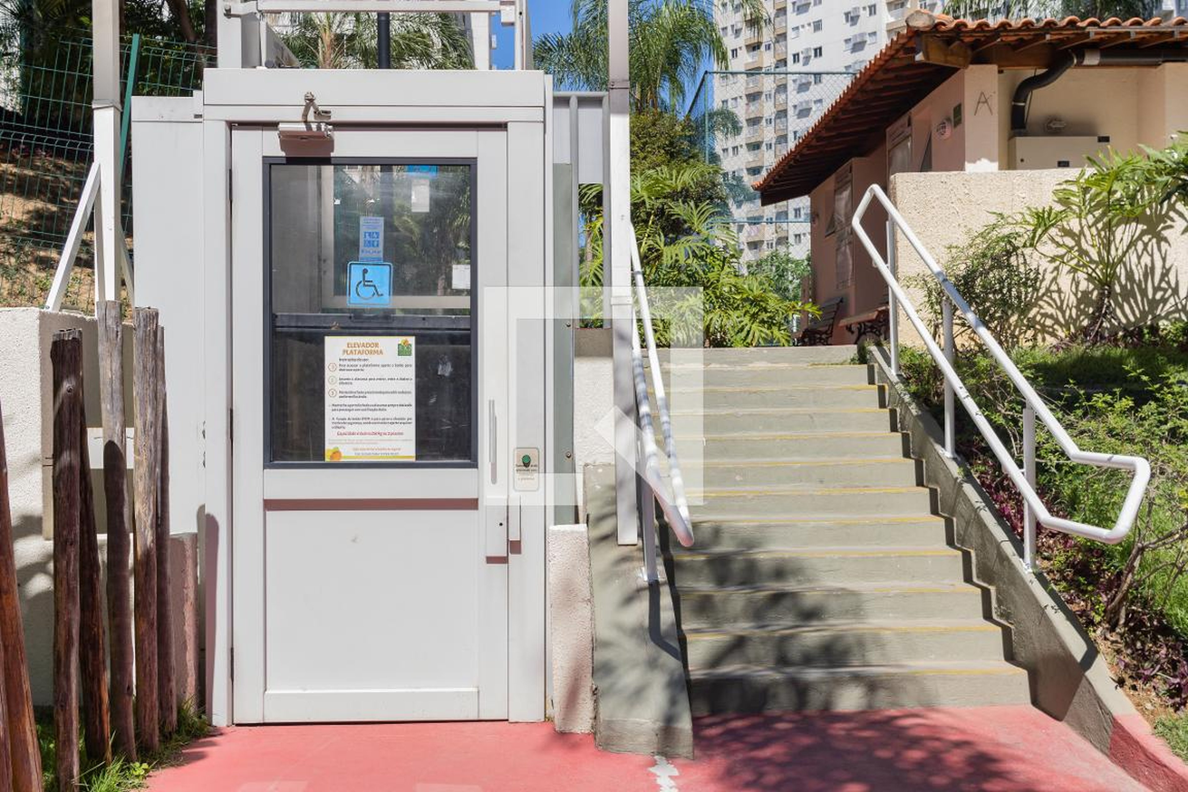 Elevador - Carioca Residencial
