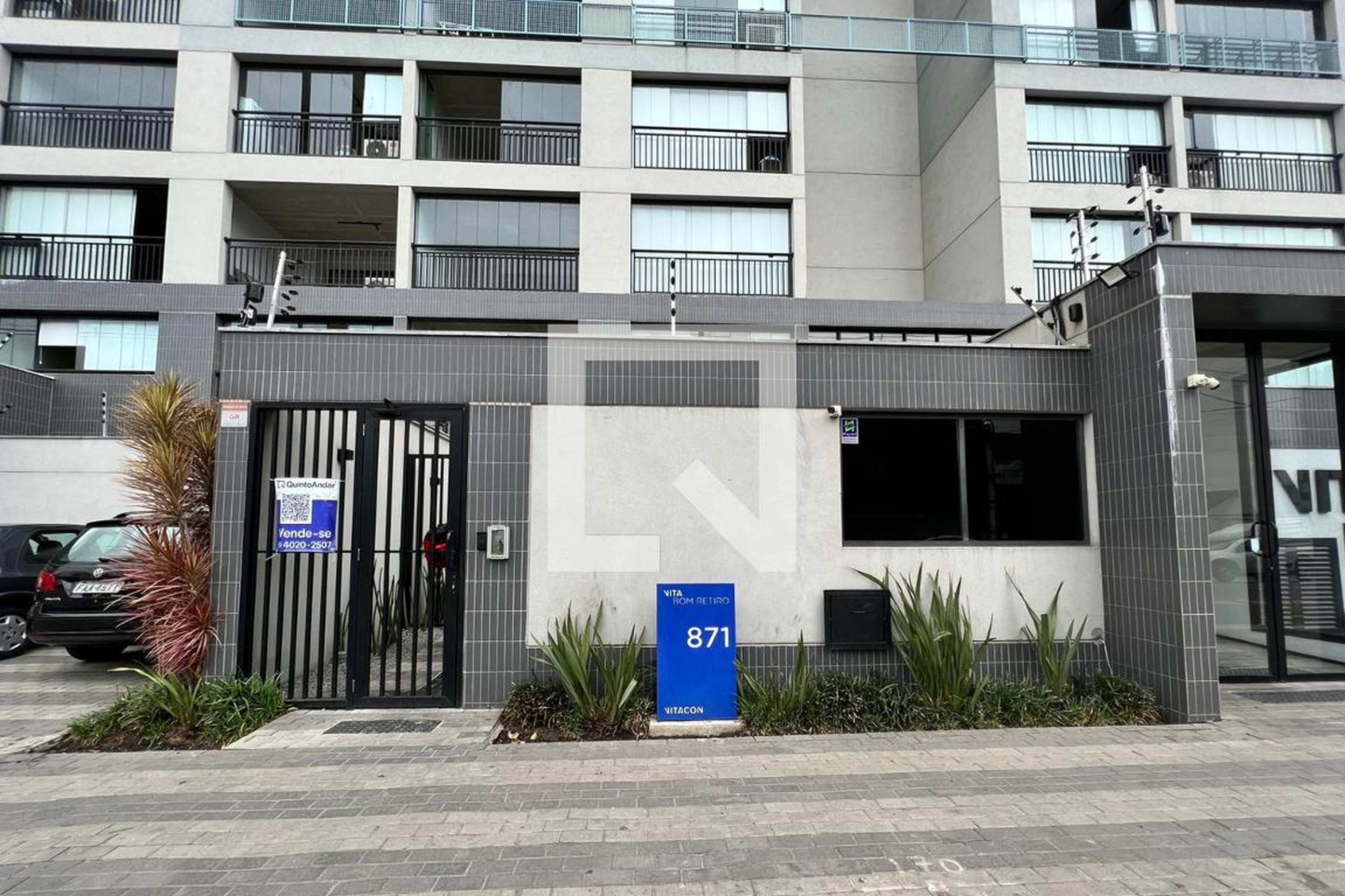 Fachada Condomínio em Rua Anhaia, 831