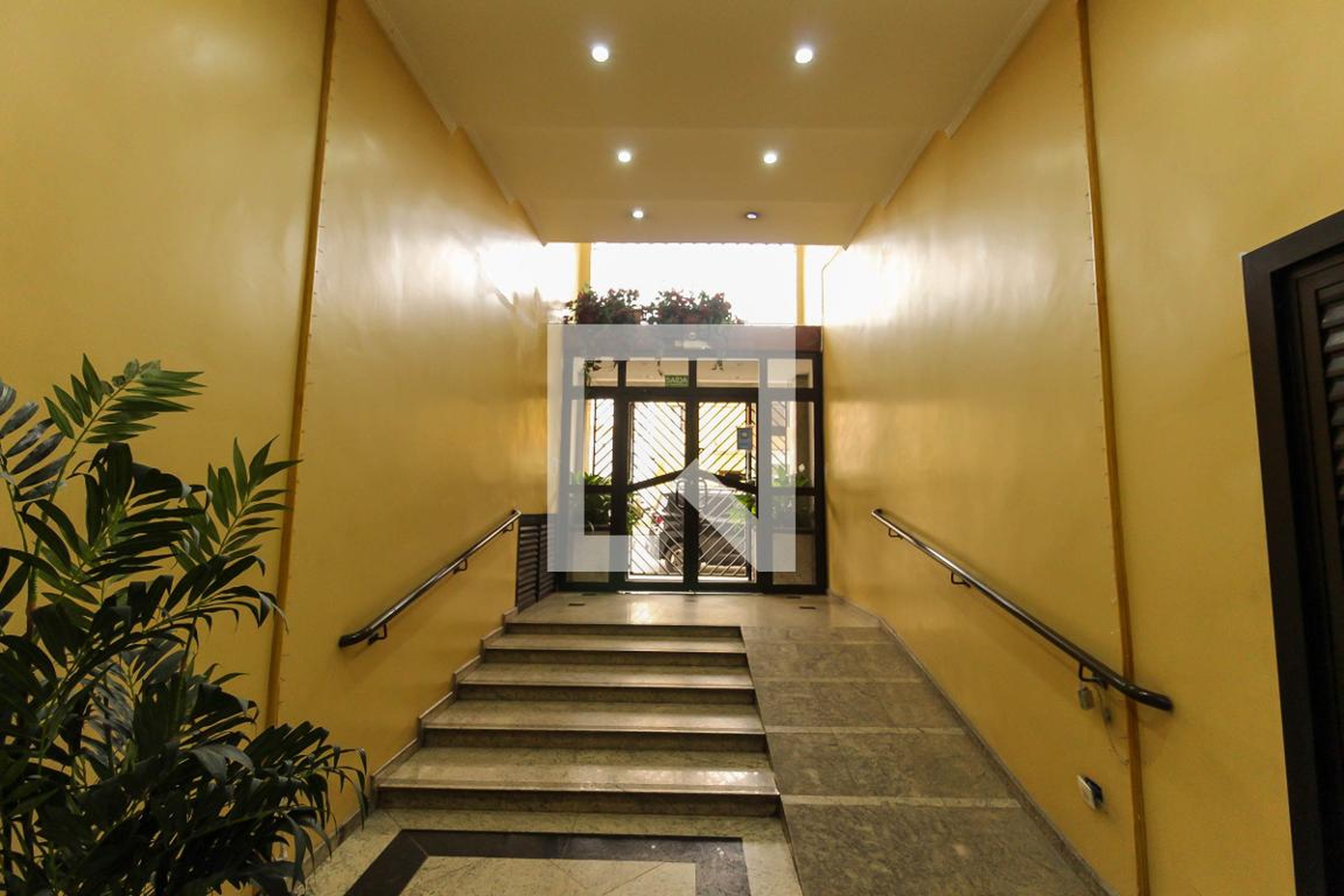 Entrada - Edifício Itapura