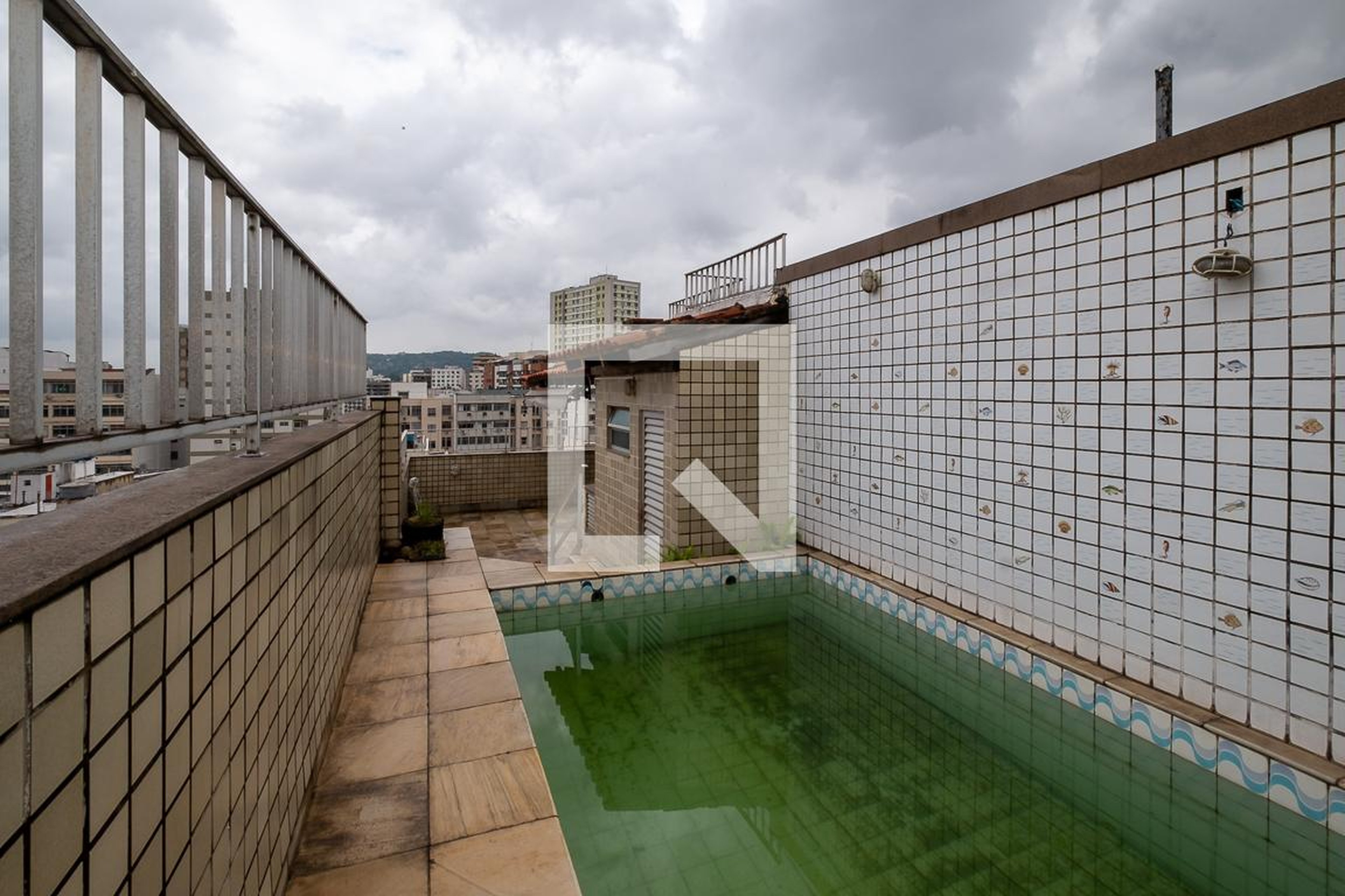 Piscina - Edificio Mozart