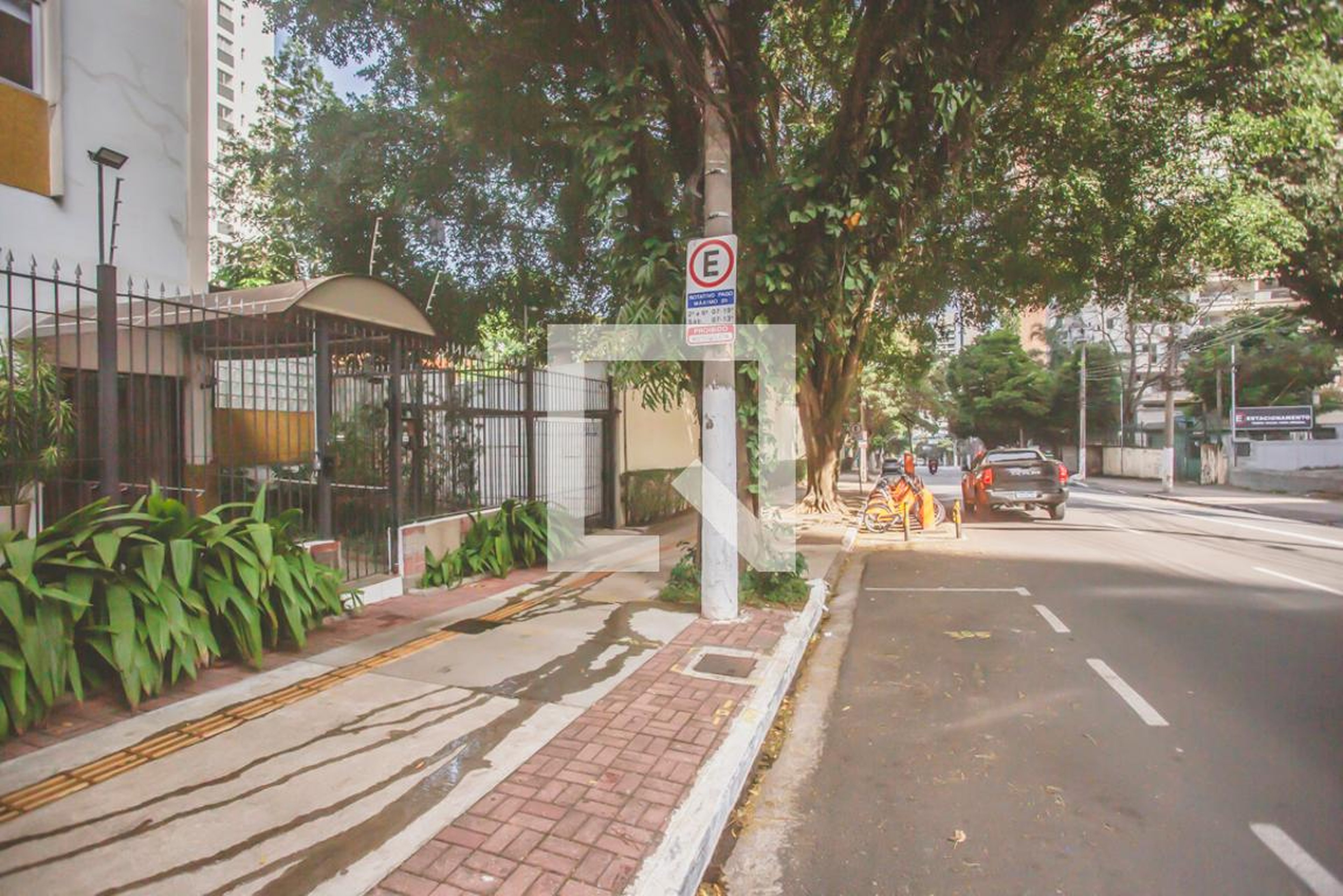 Fachada Condomínio Visconde de Toledo