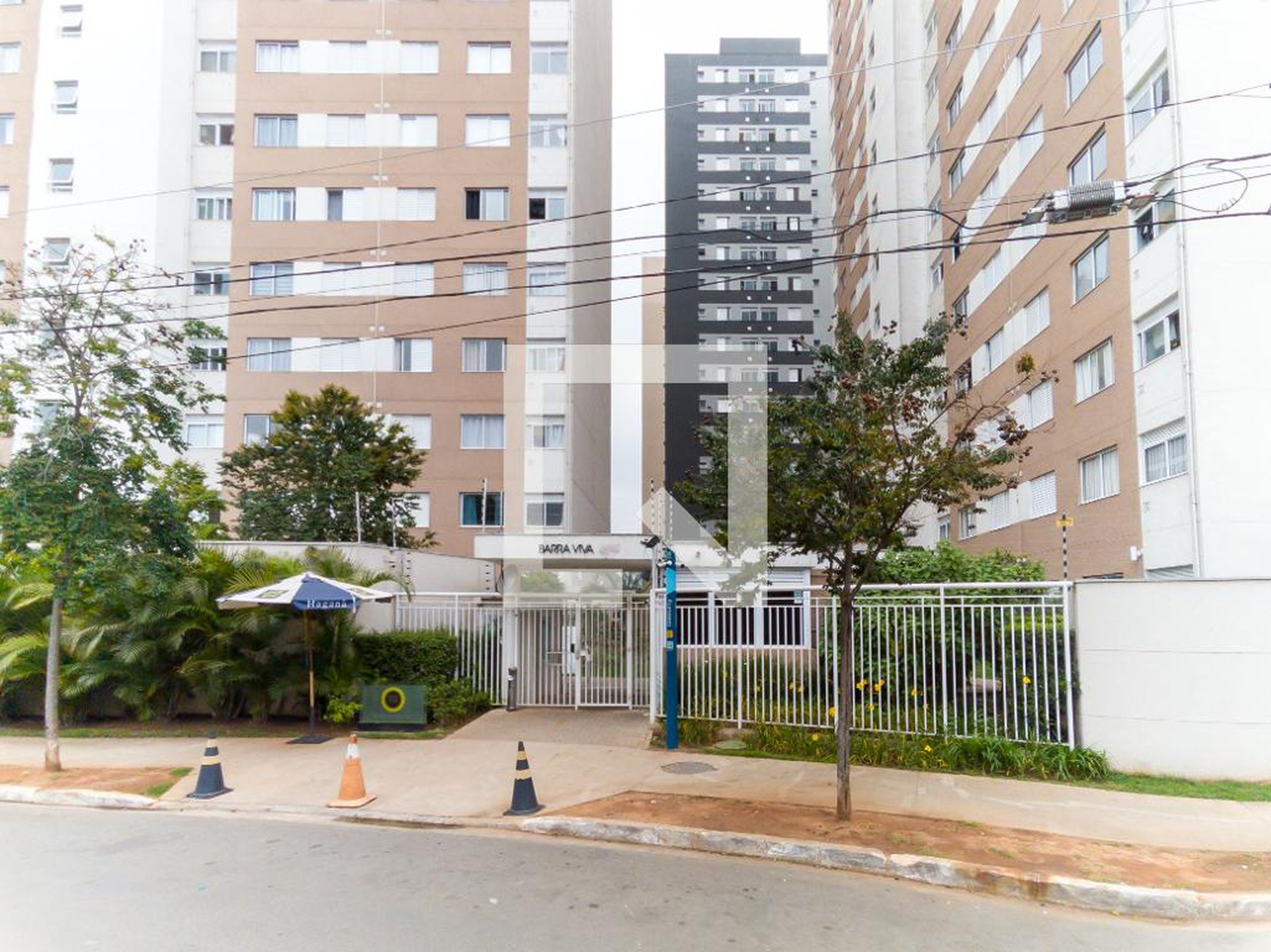 Fachada Condomínio em Avenida Marquês de São Vicente, 347