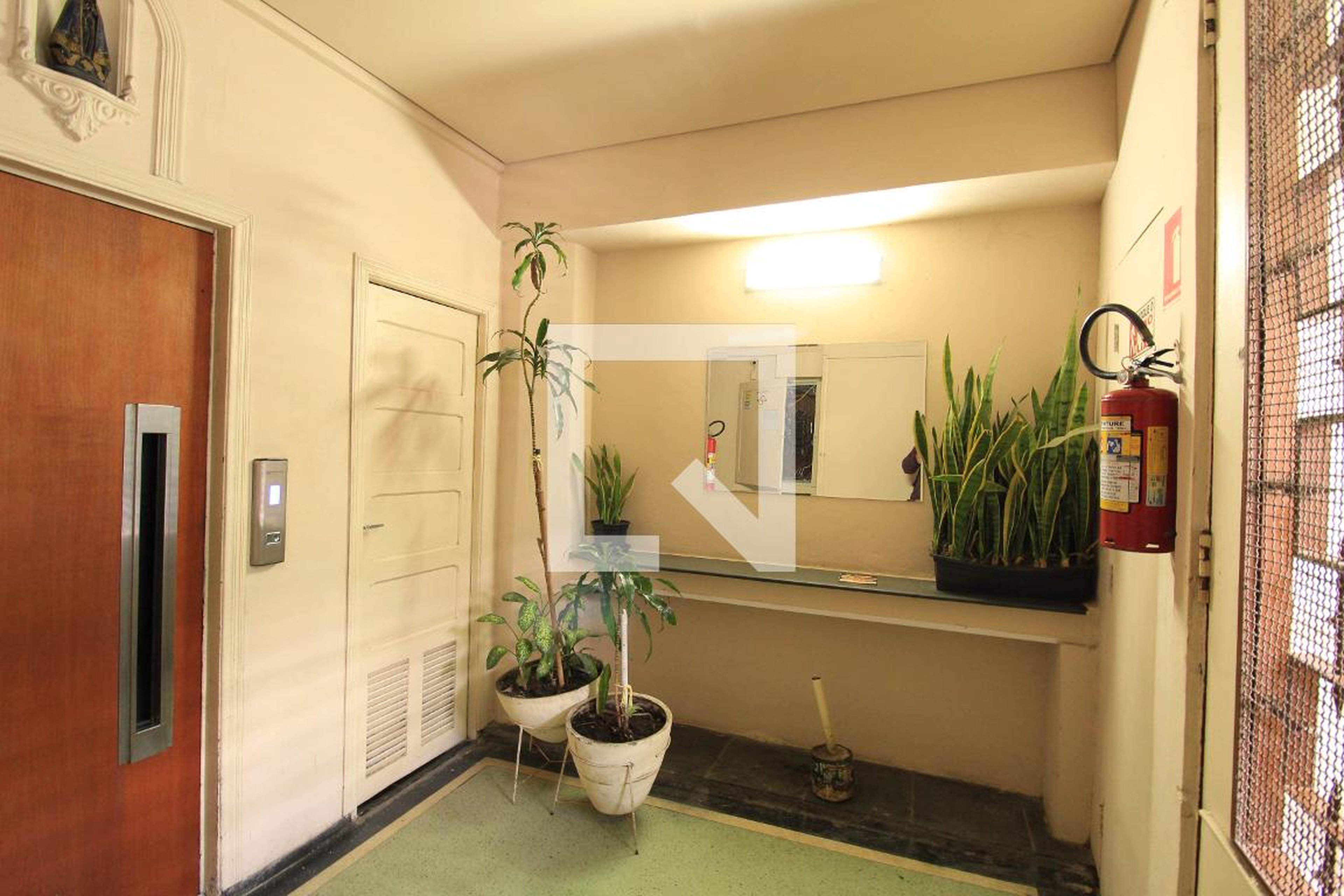 Hall de Entrada - Edifício Alberto Pinto Ribeiro