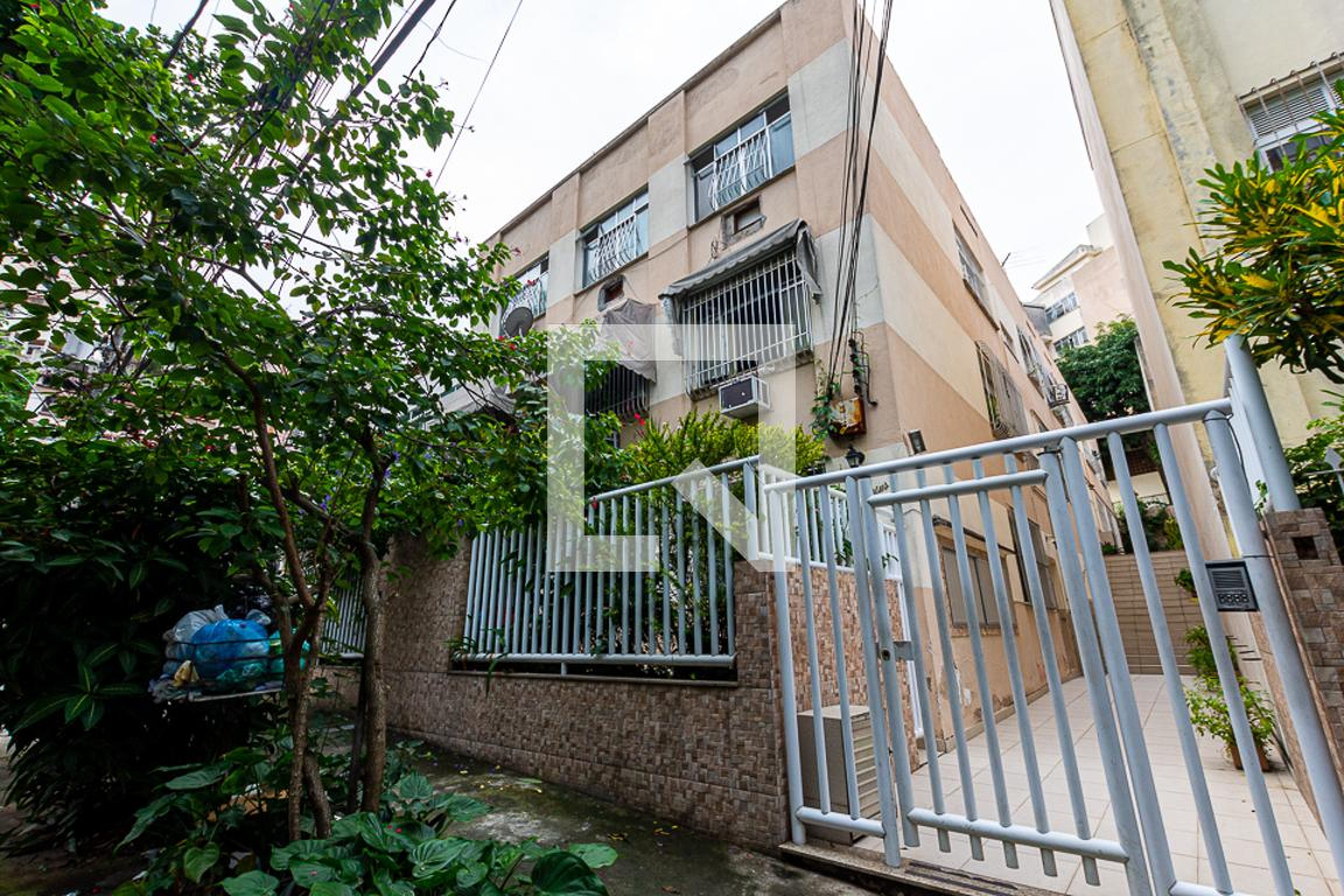 Entrada Condomínio Apartamento