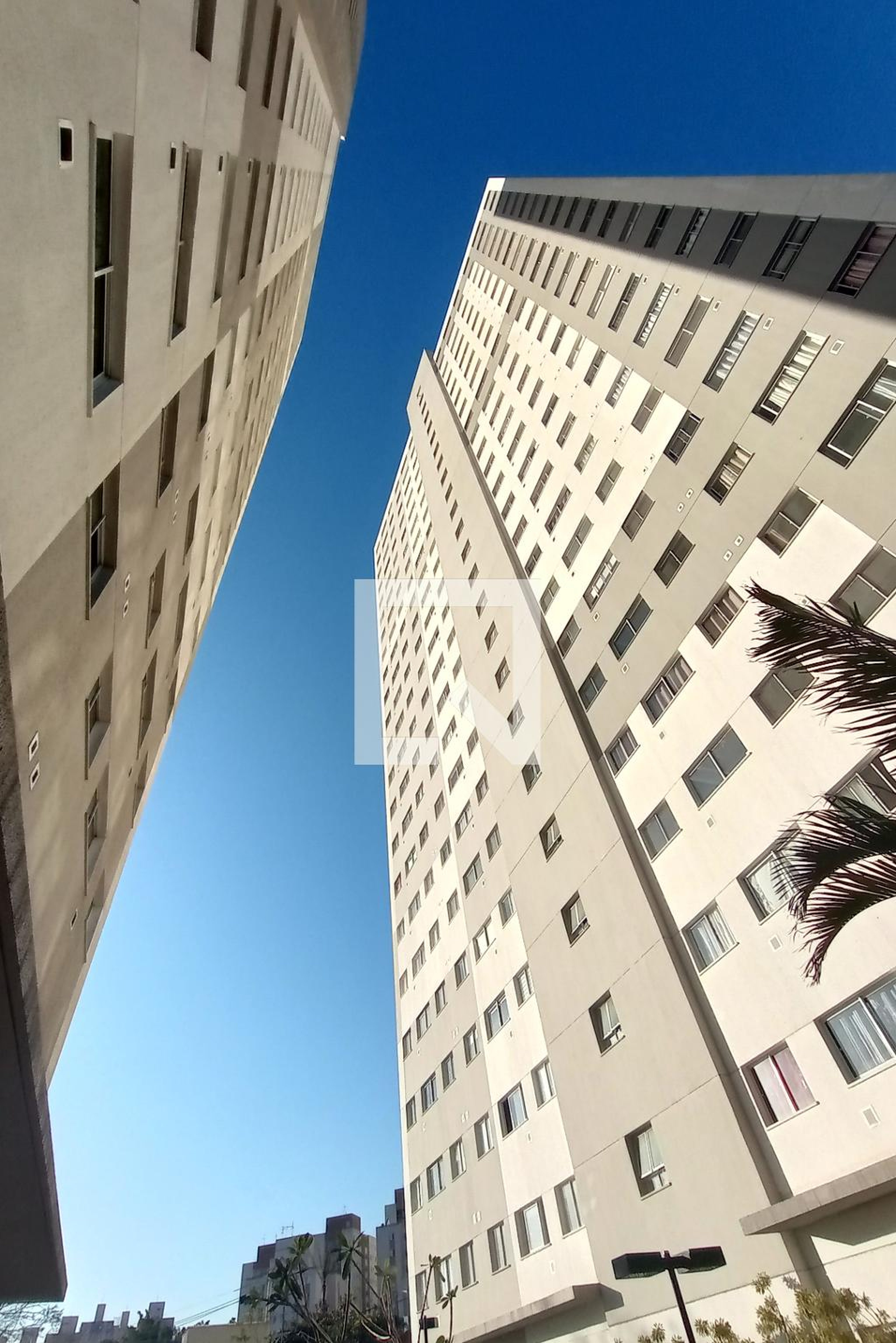 Fachada do Condomínio Condomínio Tom Penha