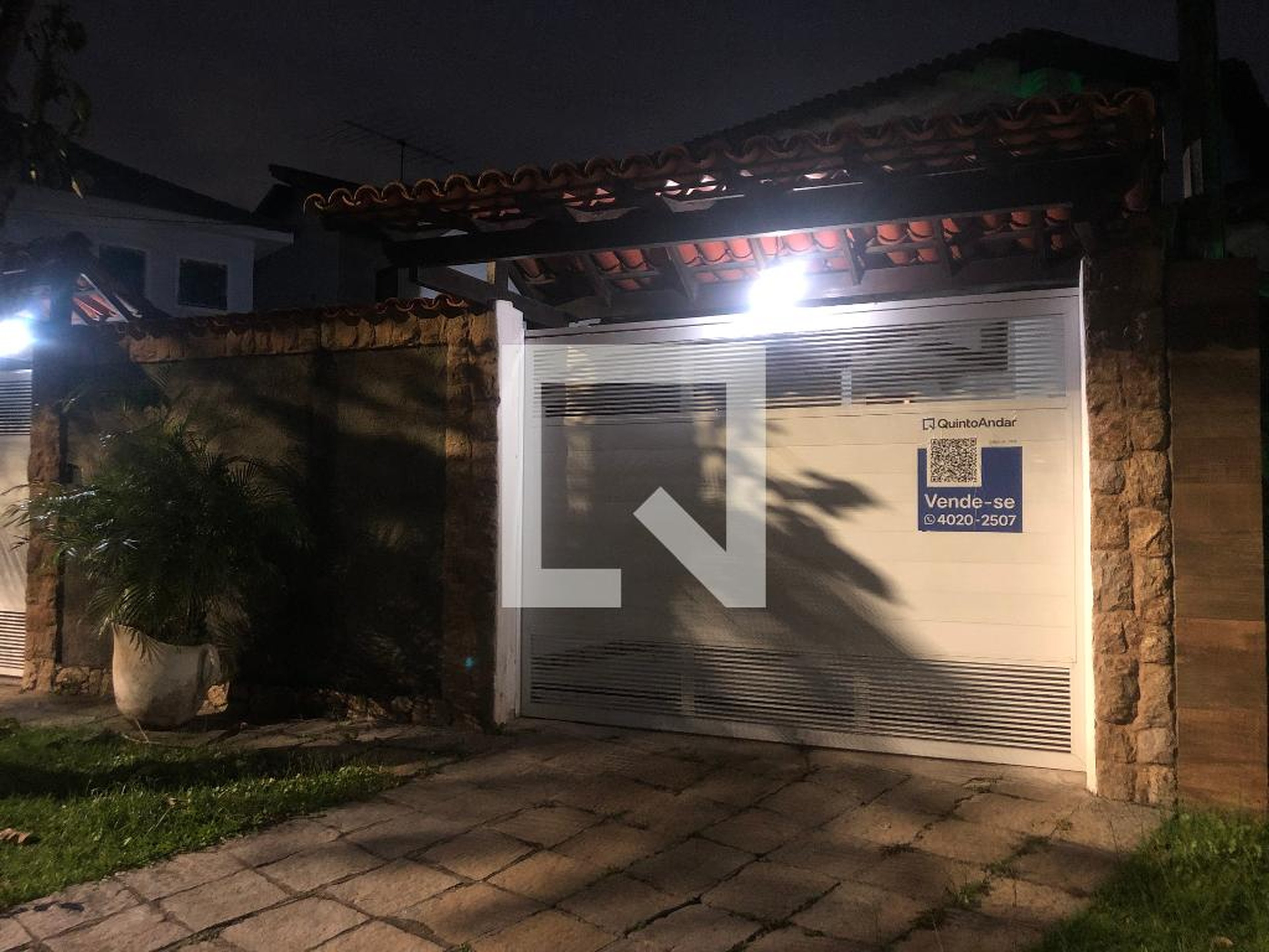 Fachada Condomínio Bosque dos Esquilos