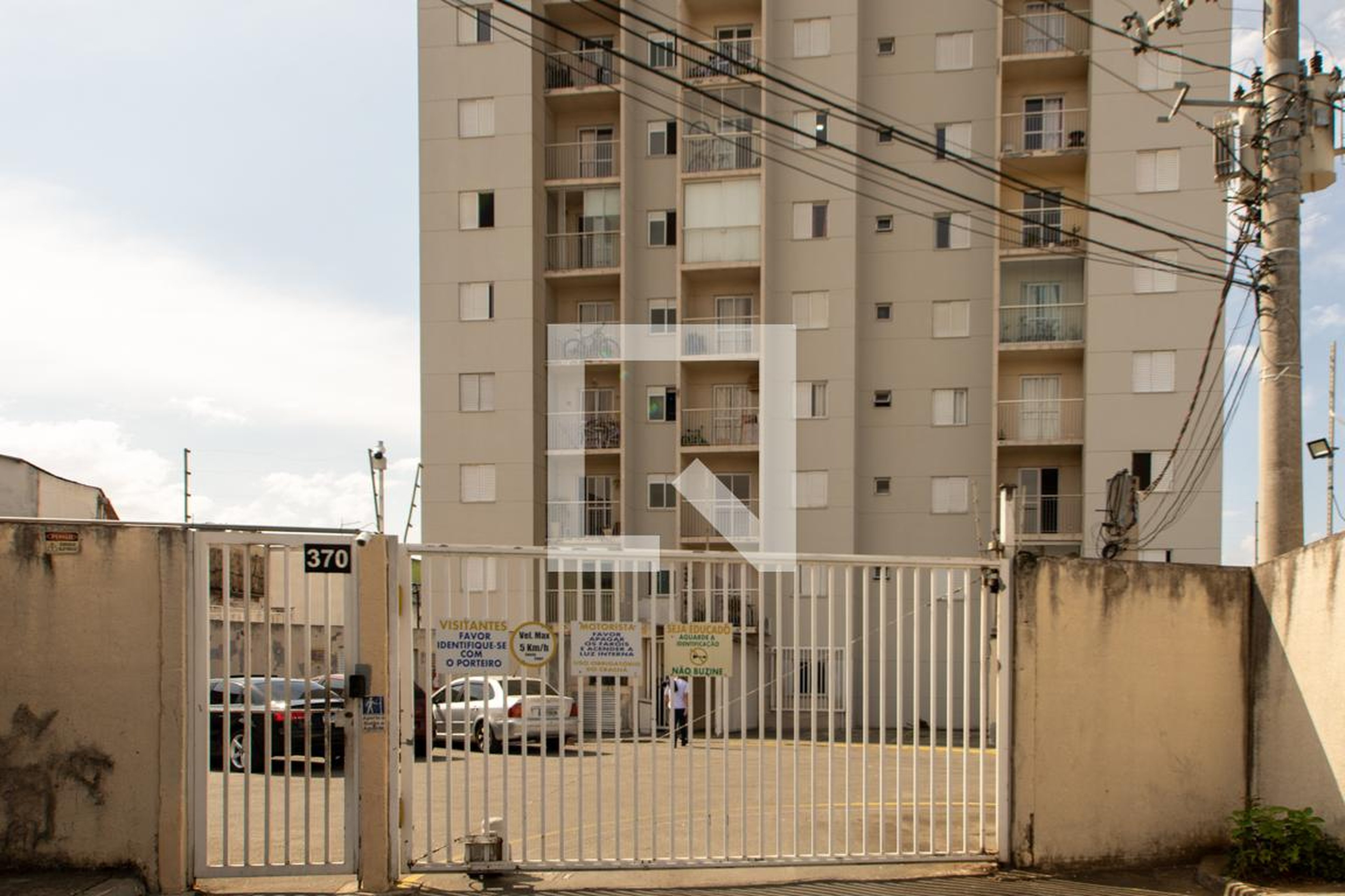 Fachada do Condomínio Condomínio Spazio Capri