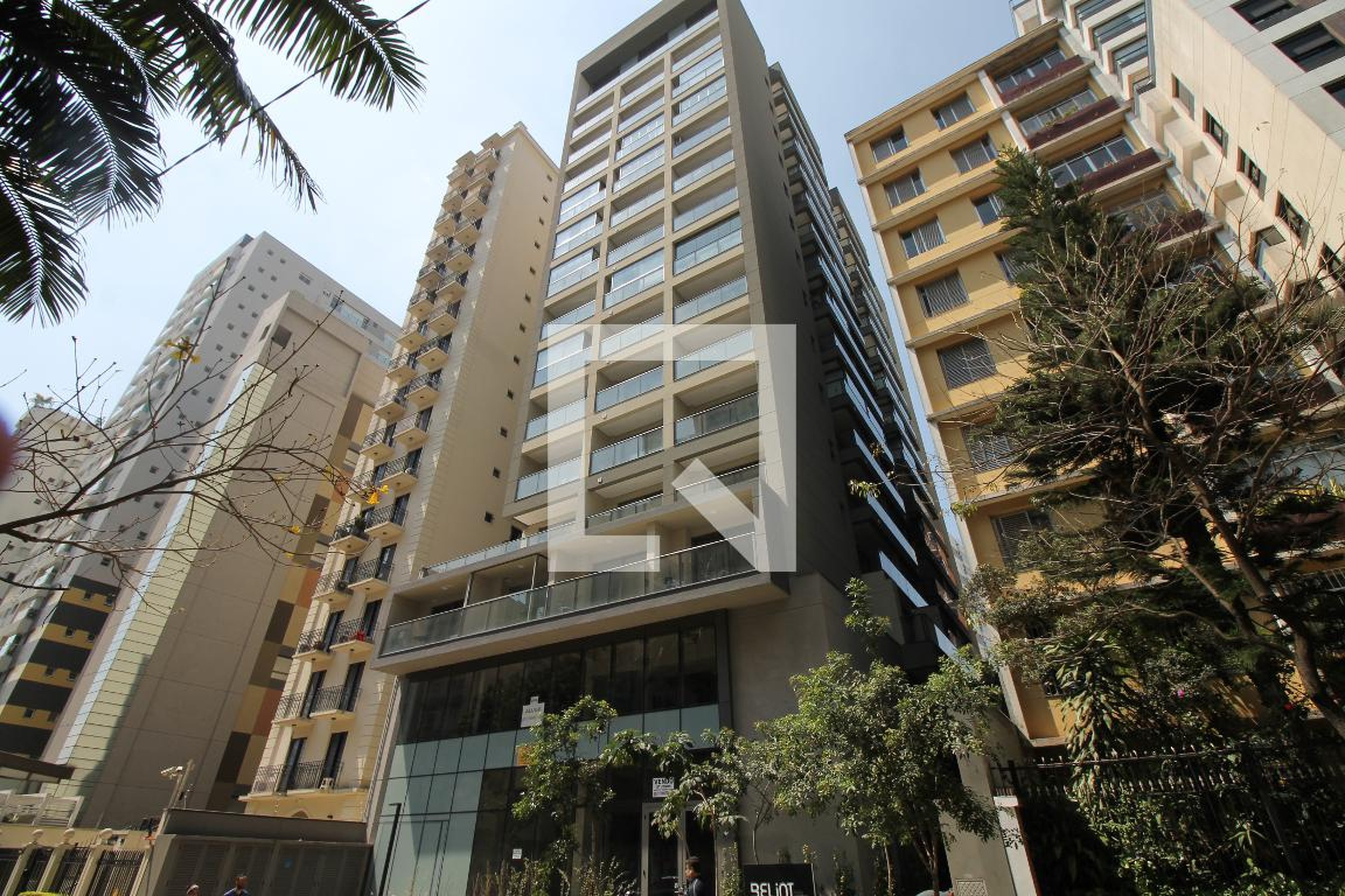 Fachada do Condomínio Condomínio Belint Bela Cintra