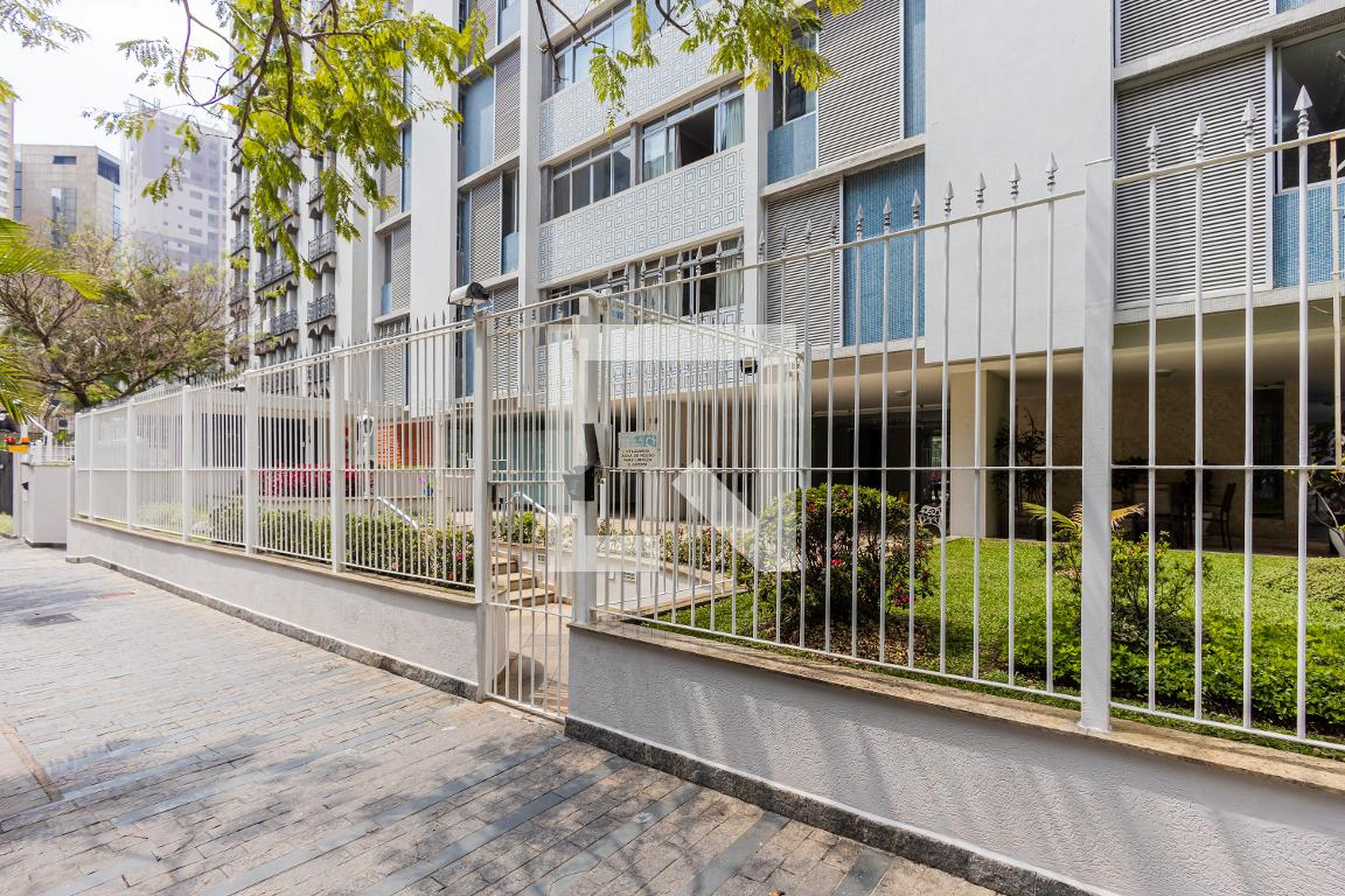 Fachada do Condomínio Edifício Sta. Marinella