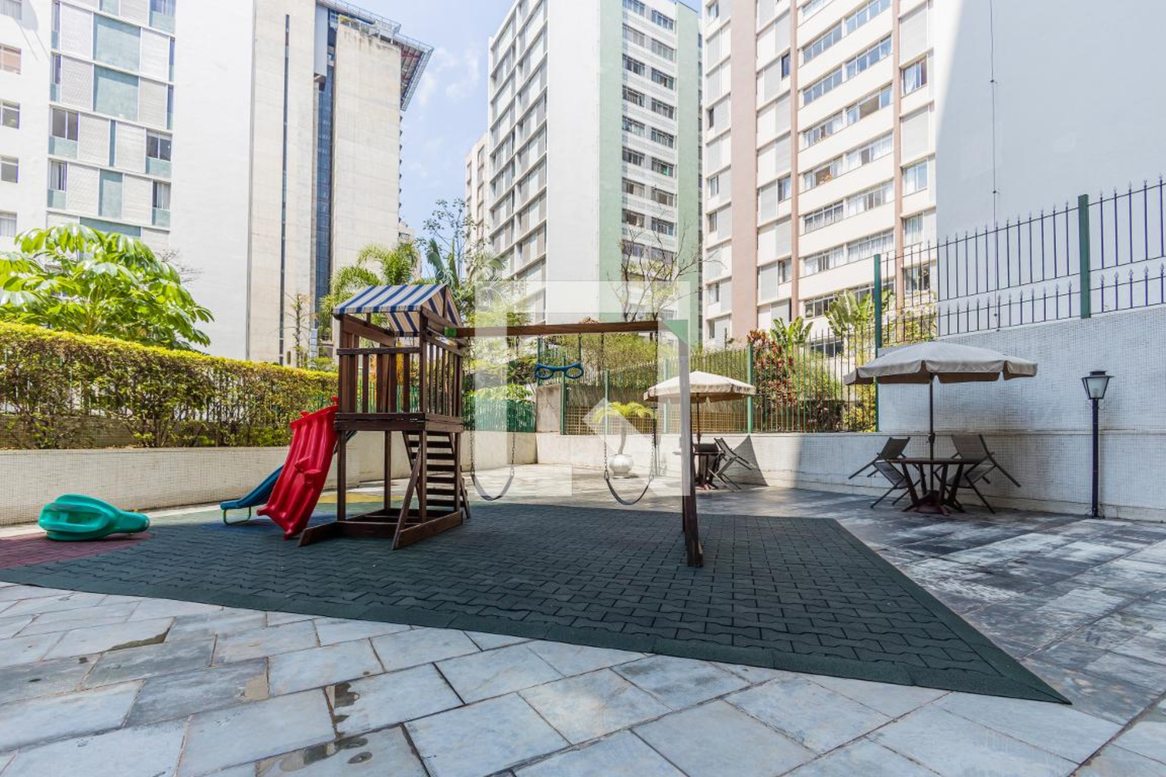 Playground - Edifício Sta. Marinella