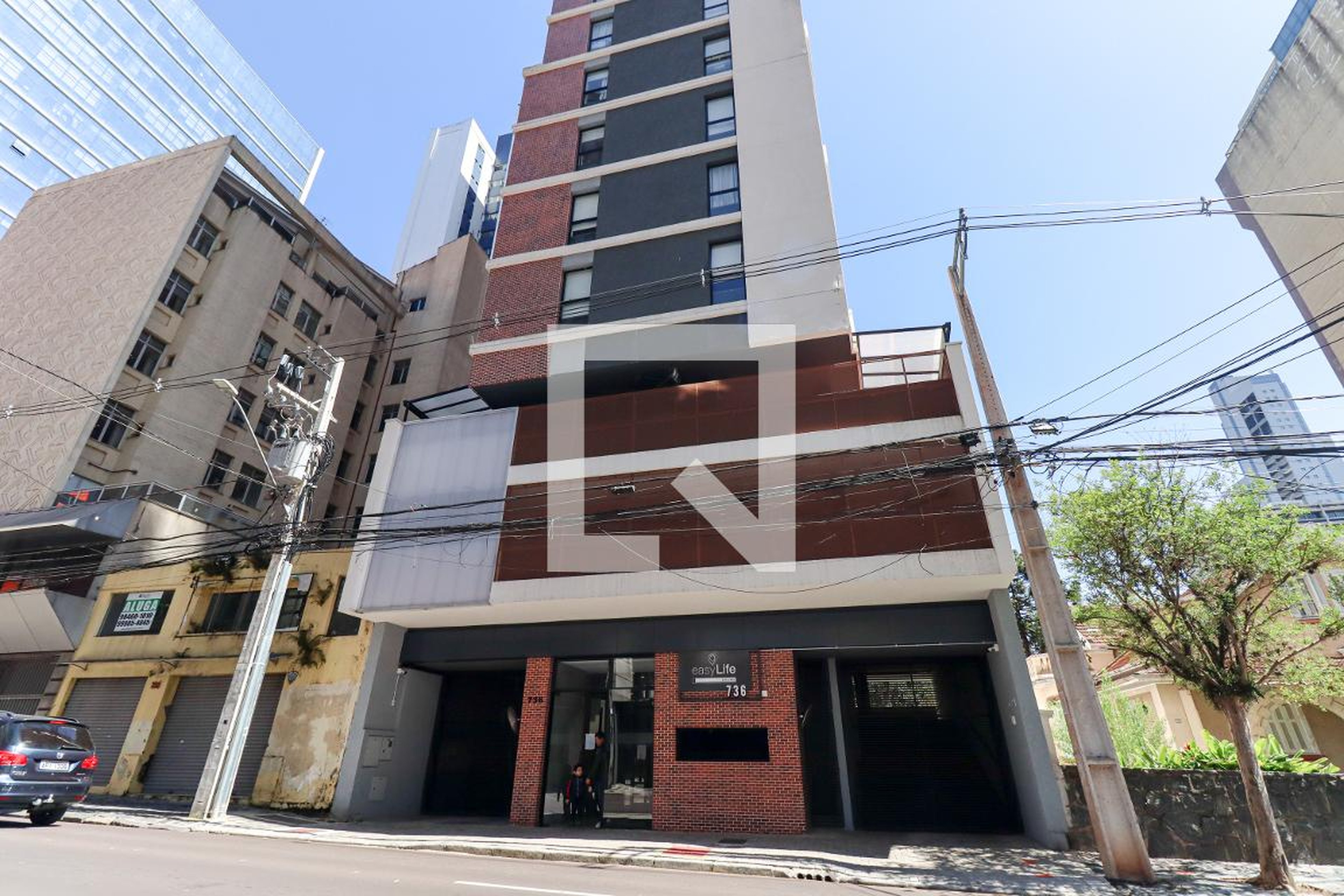 Fachada do Condomínio Condomínio Easy Emiliano