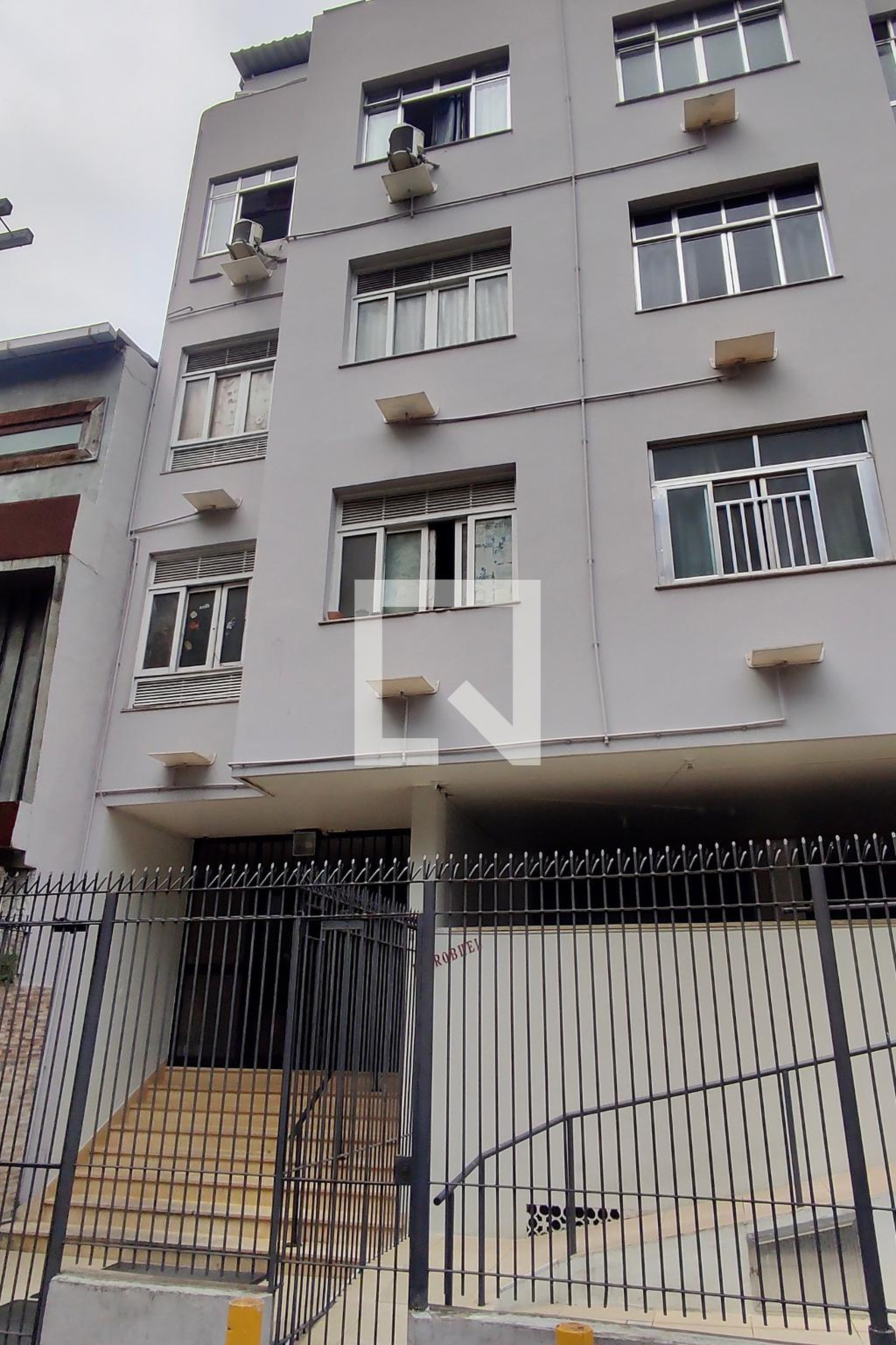 Fachada Edifício Robhel