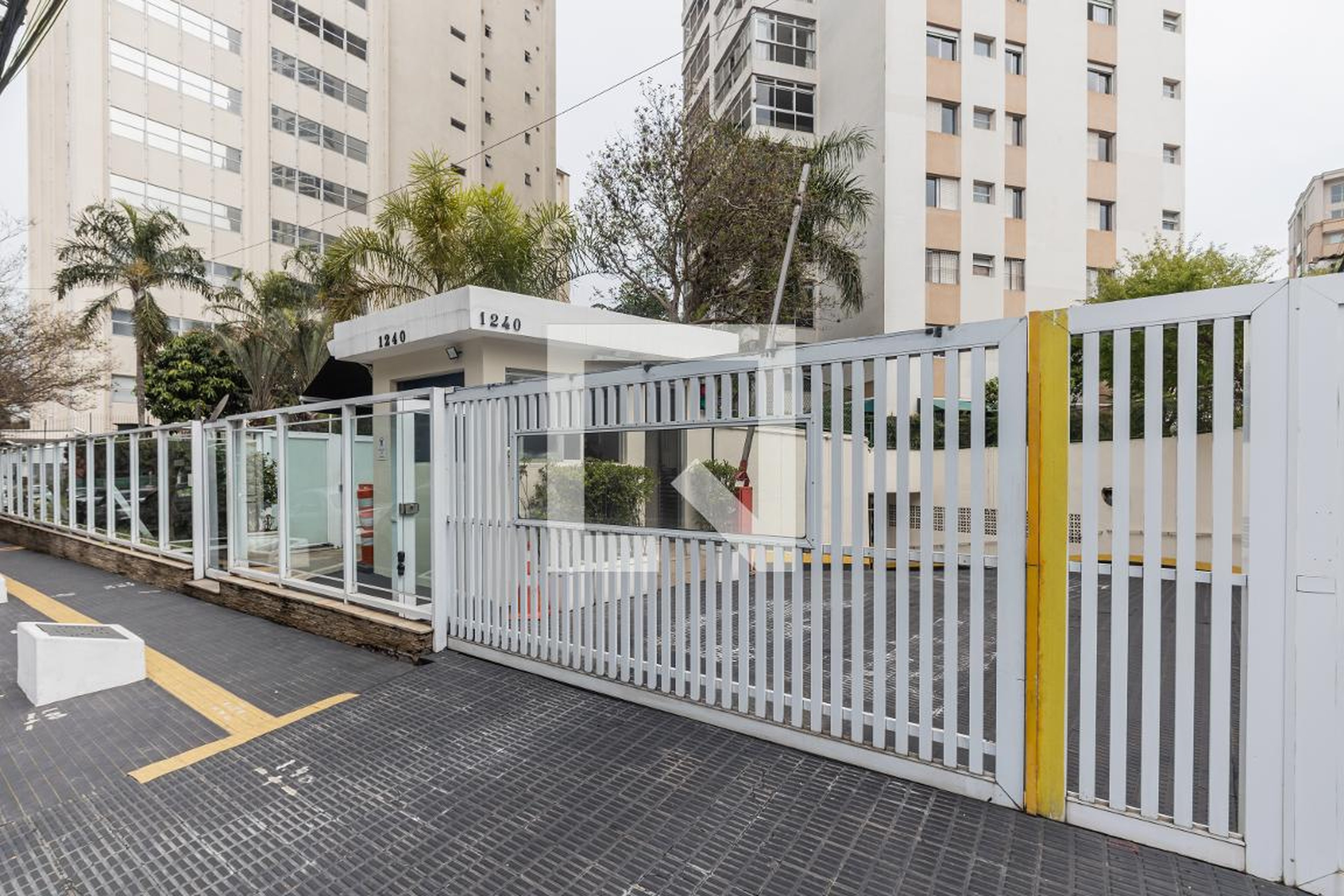 Fachada do Condomínio Edifício Brasil Pitoresco